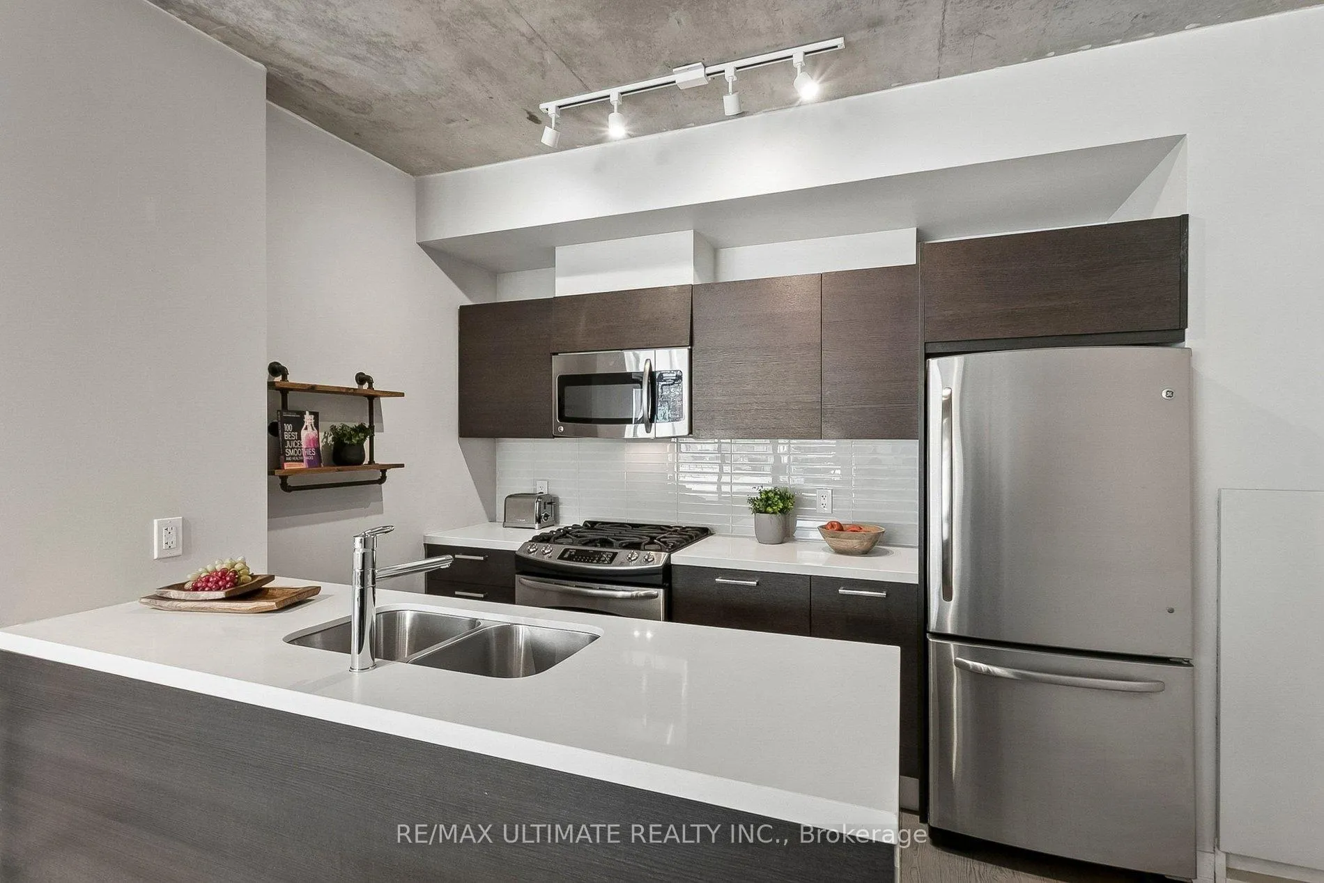 Photo 11 of Unit 217, 318 King Street E, Toronto, Moss Park — HOMEH