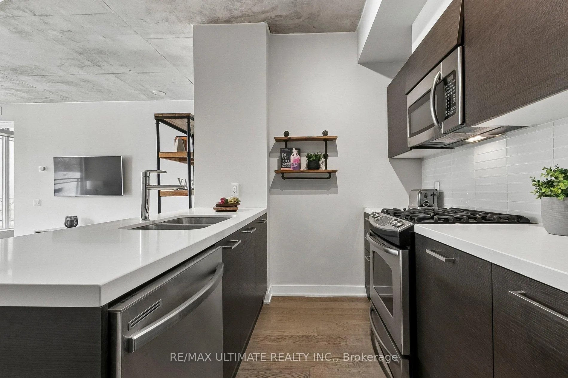 Photo 12 of Unit 217, 318 King Street E, Toronto, Moss Park — HOMEH