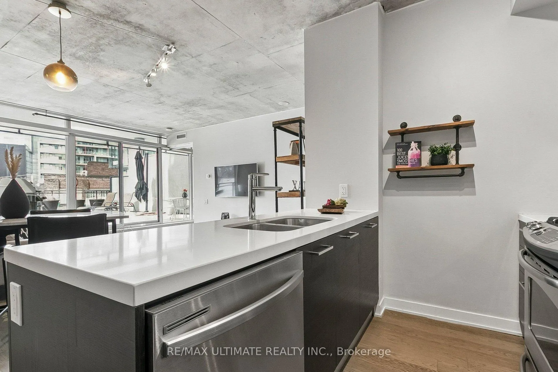 Photo 14 of Unit 217, 318 King Street E, Toronto, Moss Park — HOMEH