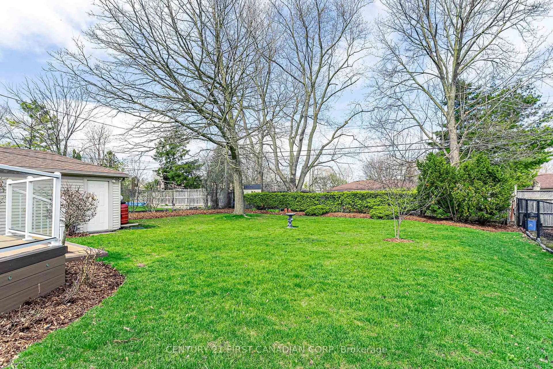 Photo 25 of 256 Southcrest Drive, London, South D — HOMEH