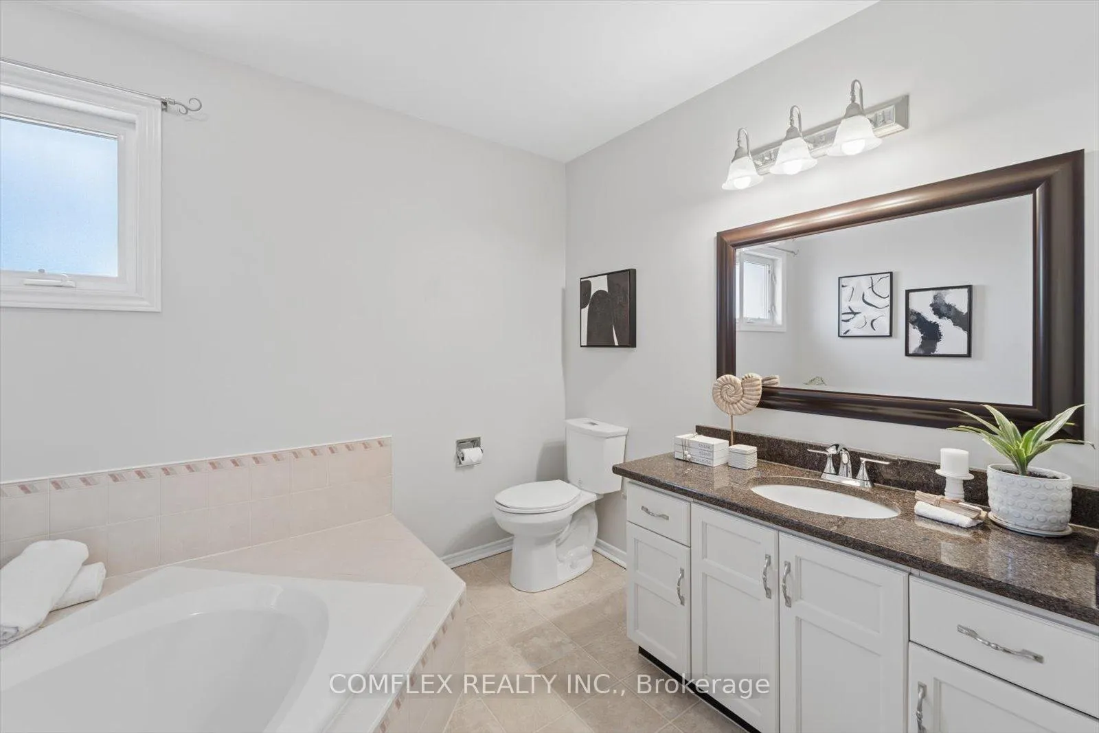 Photo 25 of 43 Waywell Street, Whitby, Pringle Creek — HOMEH