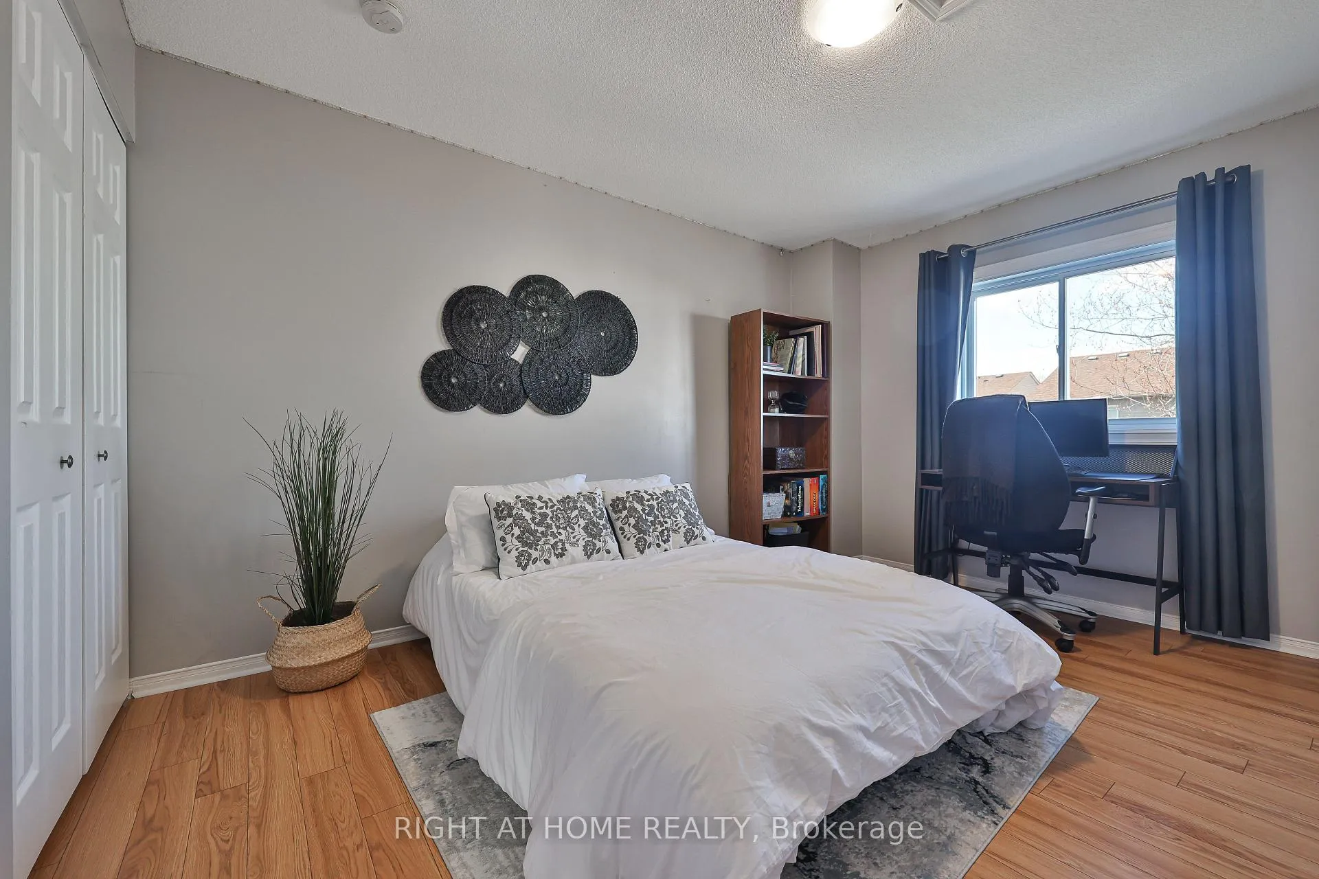 Photo 27 of 89 Vail Meadows Crescent, Clarington, Bowmanville — HOMEH