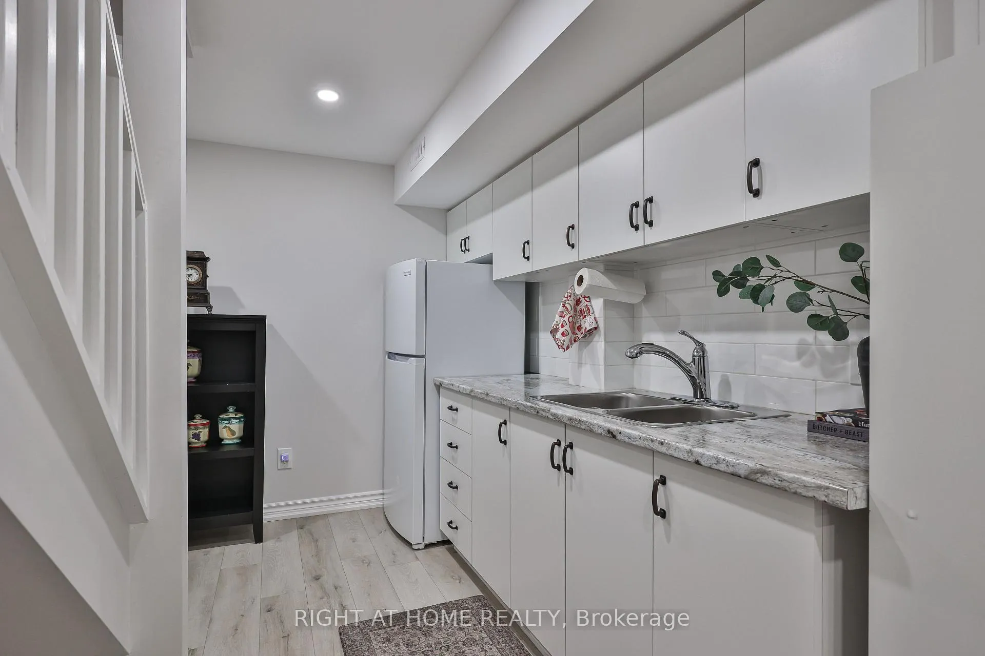 Photo 33 of 89 Vail Meadows Crescent, Clarington, Bowmanville — HOMEH