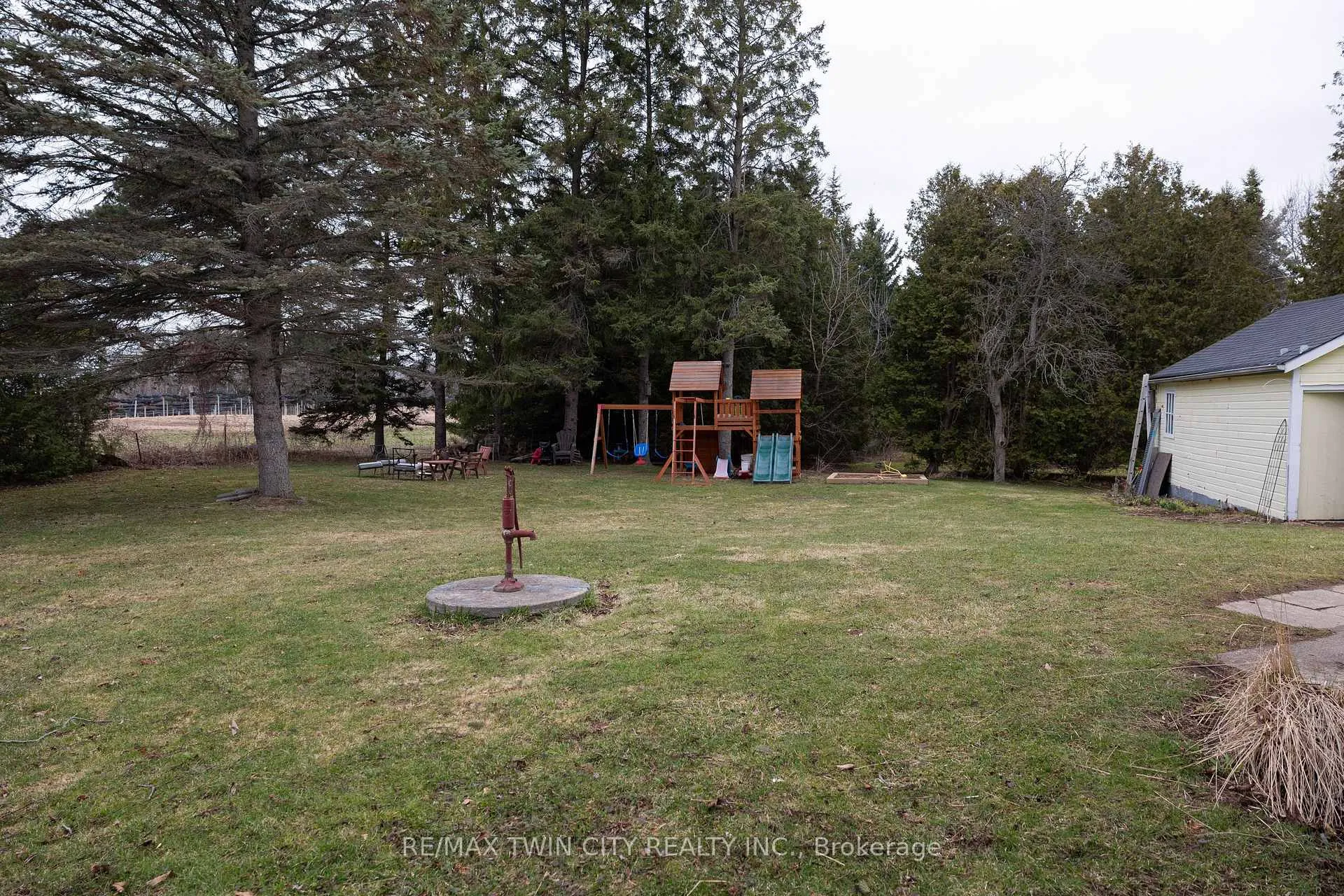 Photo 9 of 18 Mcgill Road, Brant, Brantford Twp — HOMEH