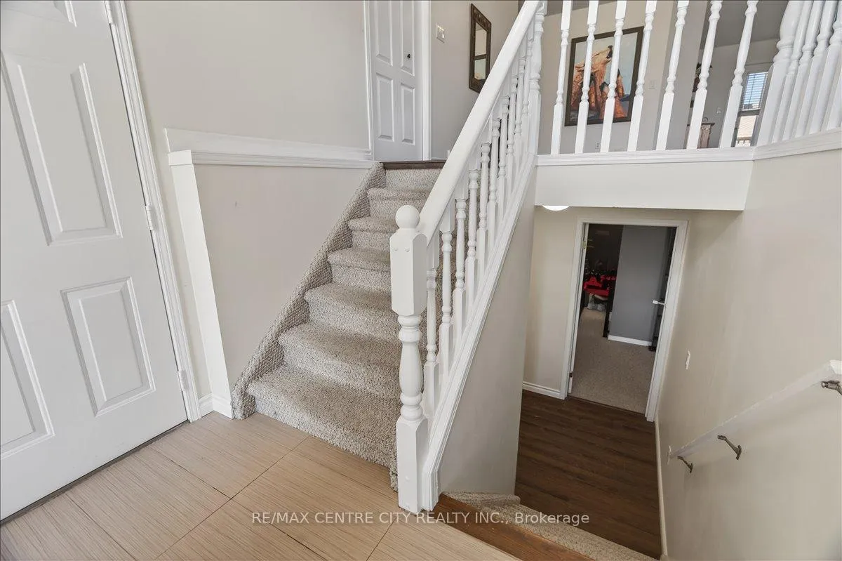 Photo 22 of 71 Middlesex Drive, Strathroy-Caradoc, NE — HOMEH