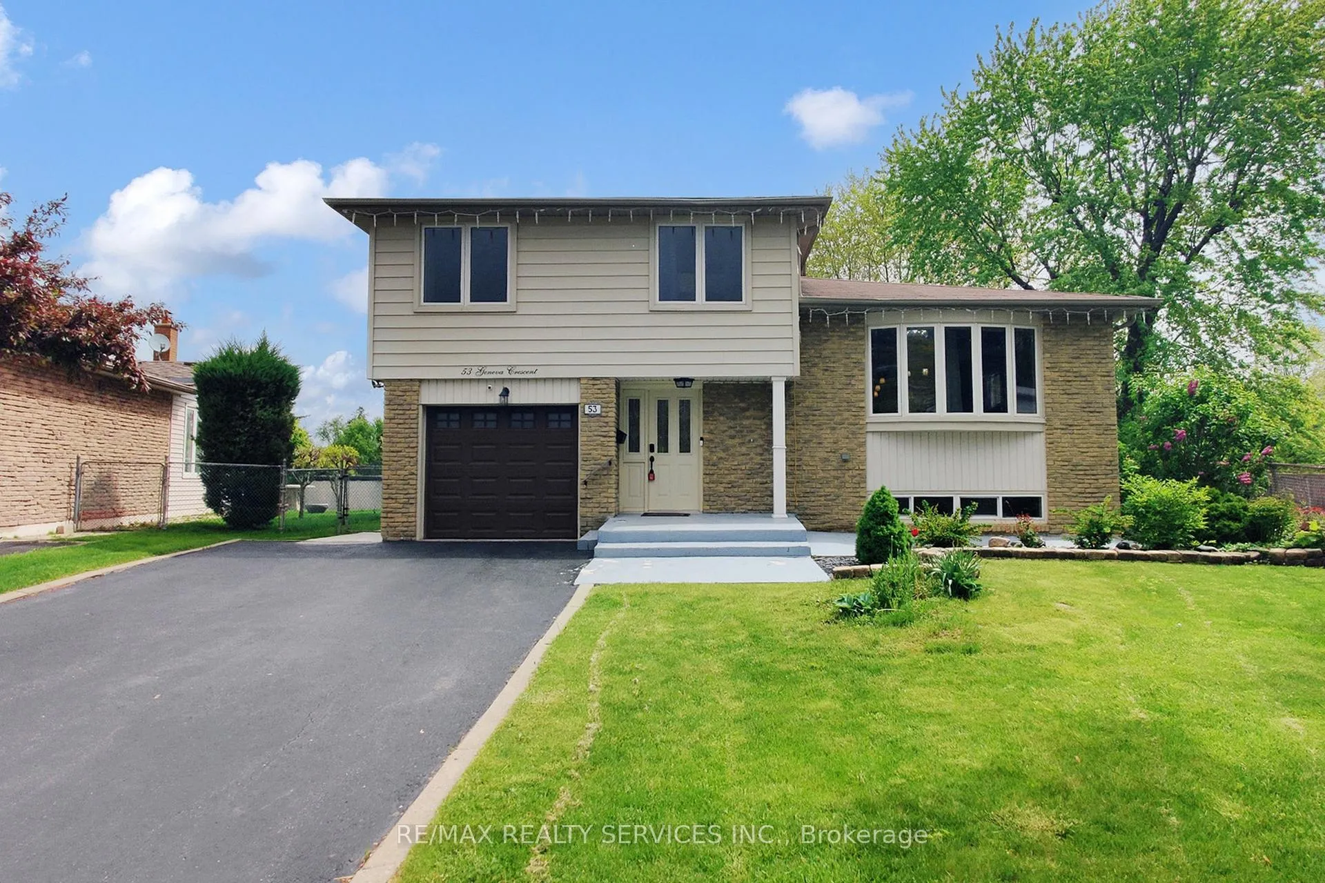 Photo of 53 Geneva Crescent