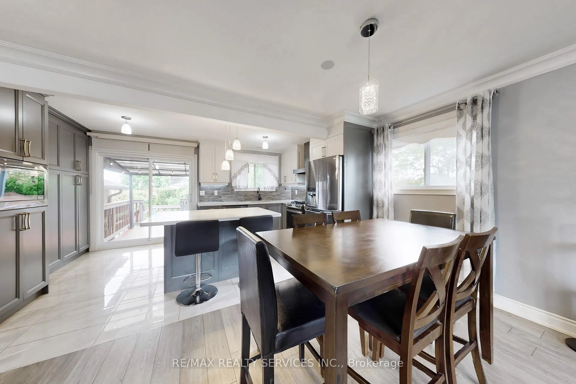 Photo 21 of 53 Geneva Crescent, Brampton, Northgate — HOMEH