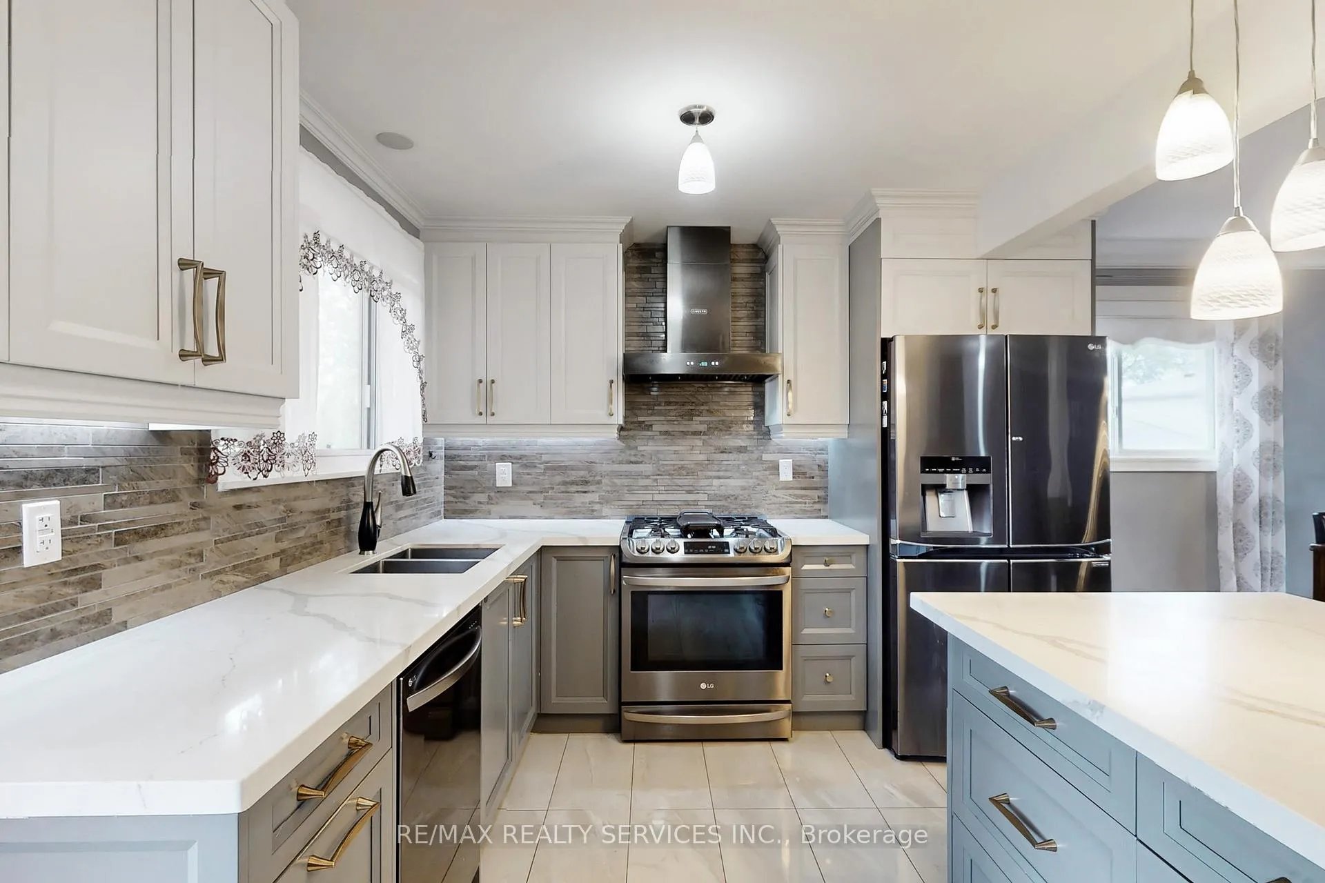Photo 24 of 53 Geneva Crescent, Brampton, Northgate — HOMEH