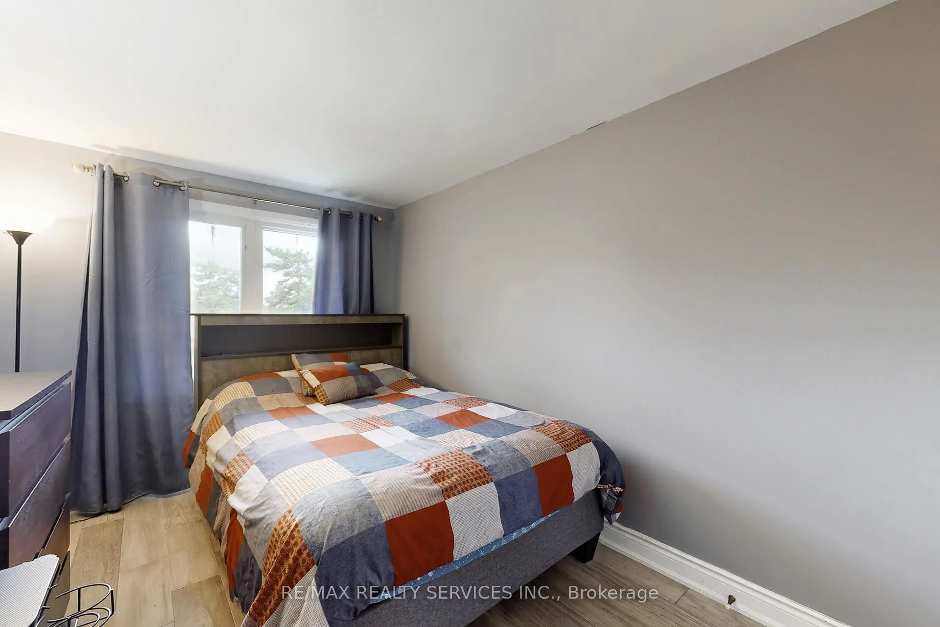 Photo 38 of 53 Geneva Crescent, Brampton, Northgate — HOMEH