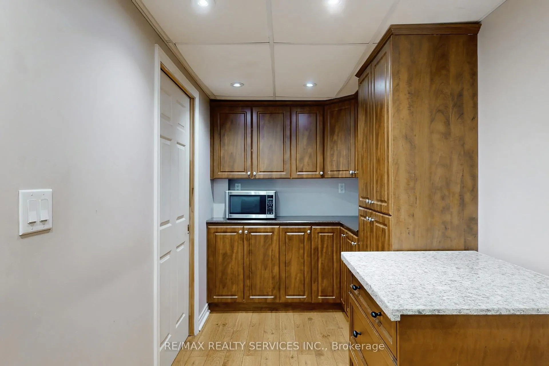 Photo 57 of 53 Geneva Crescent, Brampton, Northgate — HOMEH