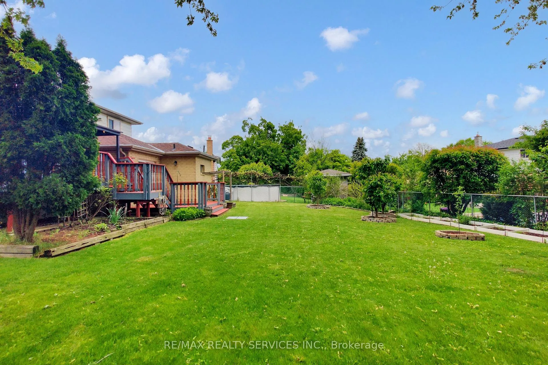 Photo 72 of 53 Geneva Crescent, Brampton, Northgate — HOMEH