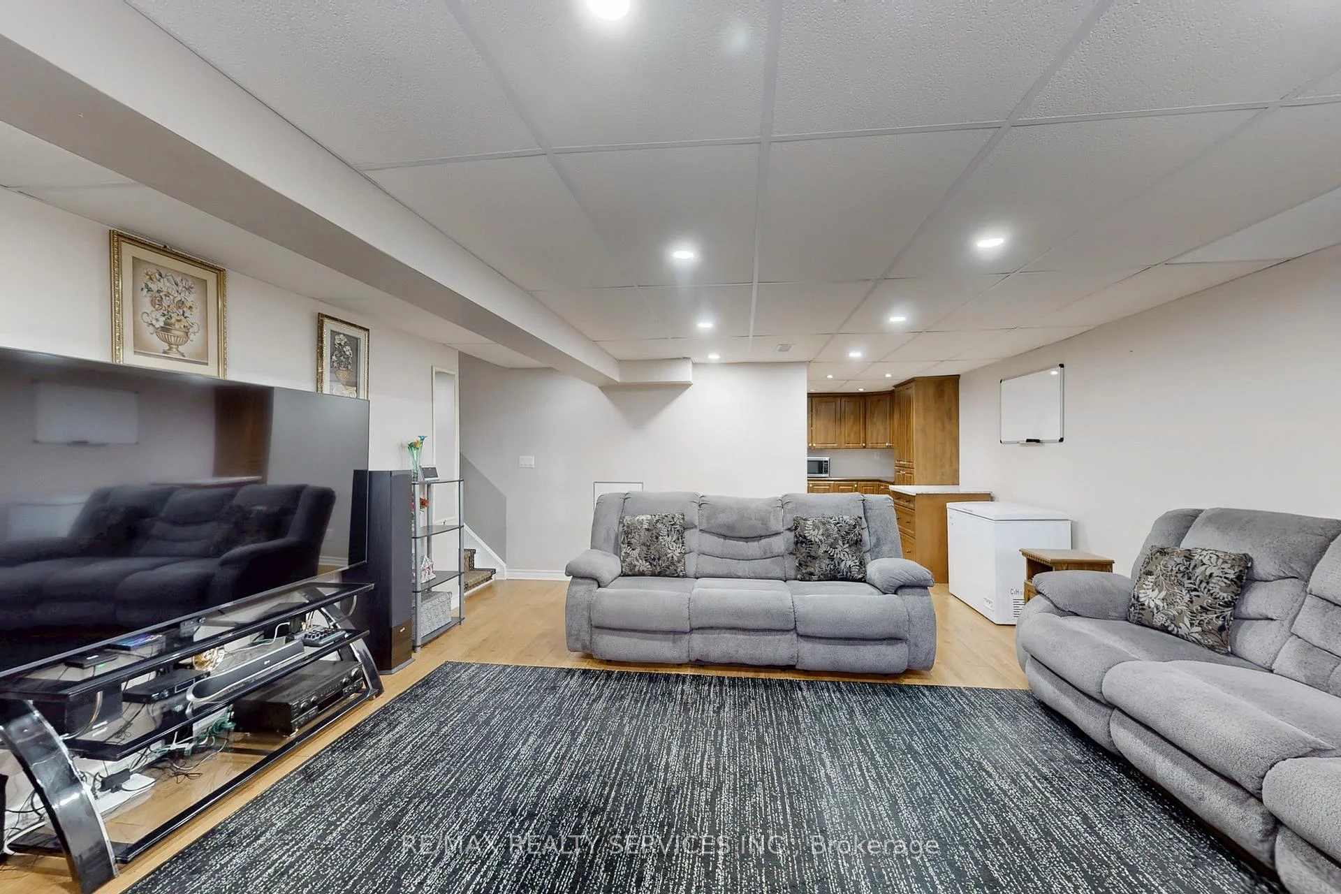 Photo 65 of 53 Geneva Crescent, Brampton, Northgate — HOMEH