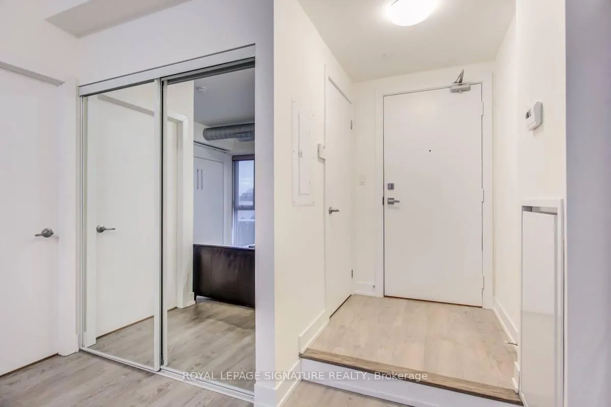 Front of Unit 202, 75 The Donway