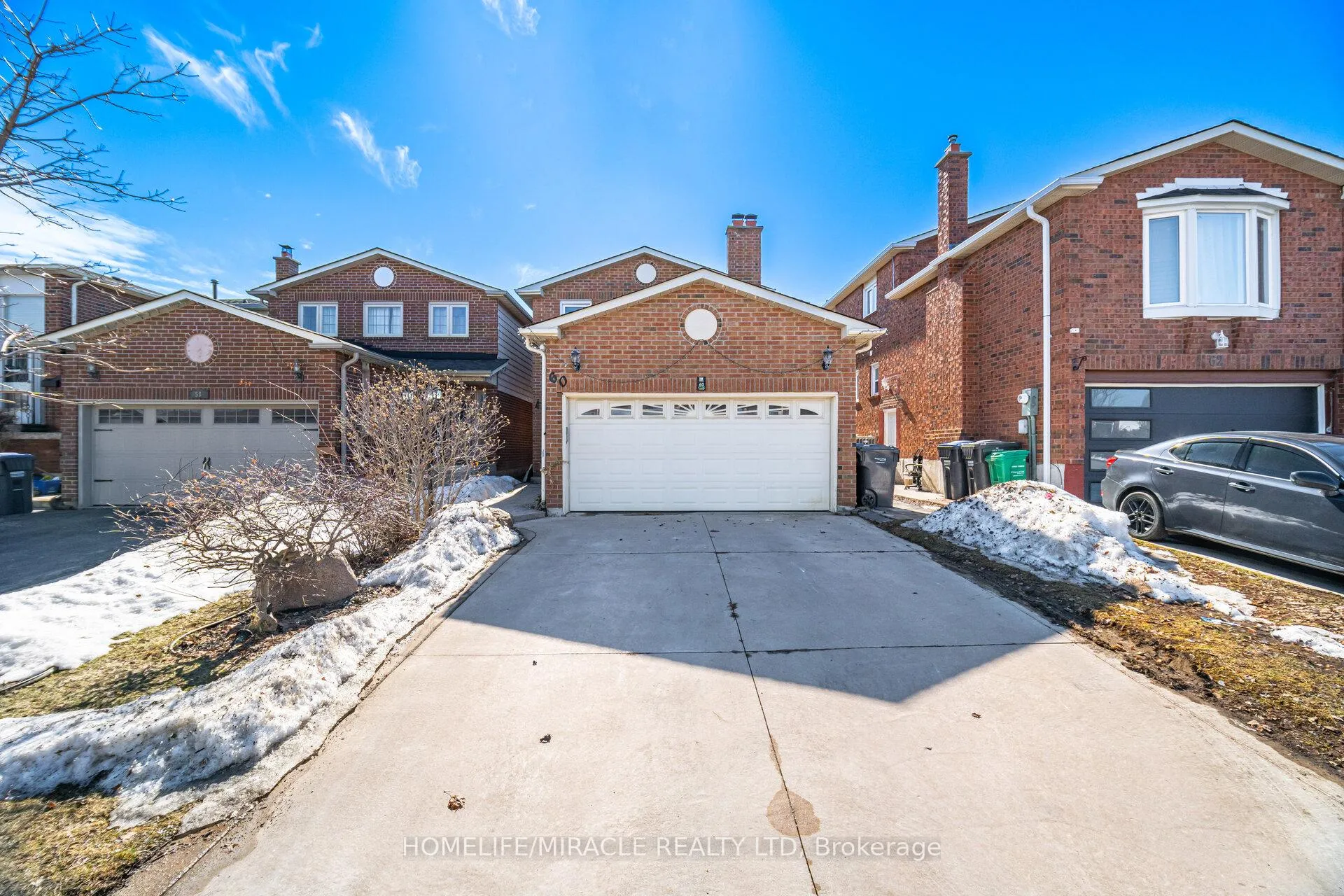 Photo 2 of 60 Trewartha Crescent, Brampton, Heart Lake West — HOMEH