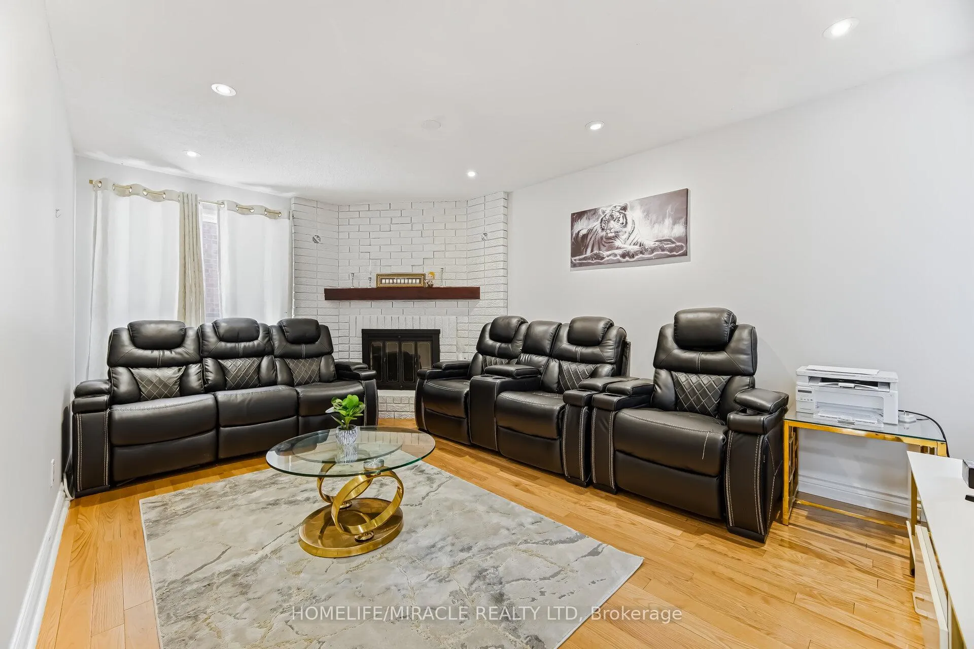 Photo 6 of 60 Trewartha Crescent, Brampton, Heart Lake West — HOMEH