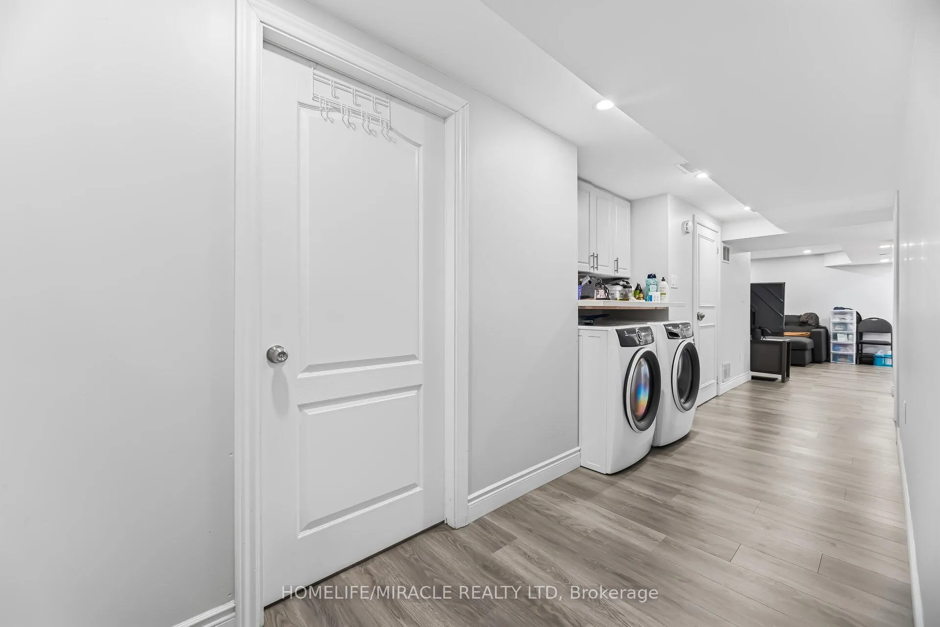 Photo 31 of 60 Trewartha Crescent, Brampton, Heart Lake West — HOMEH