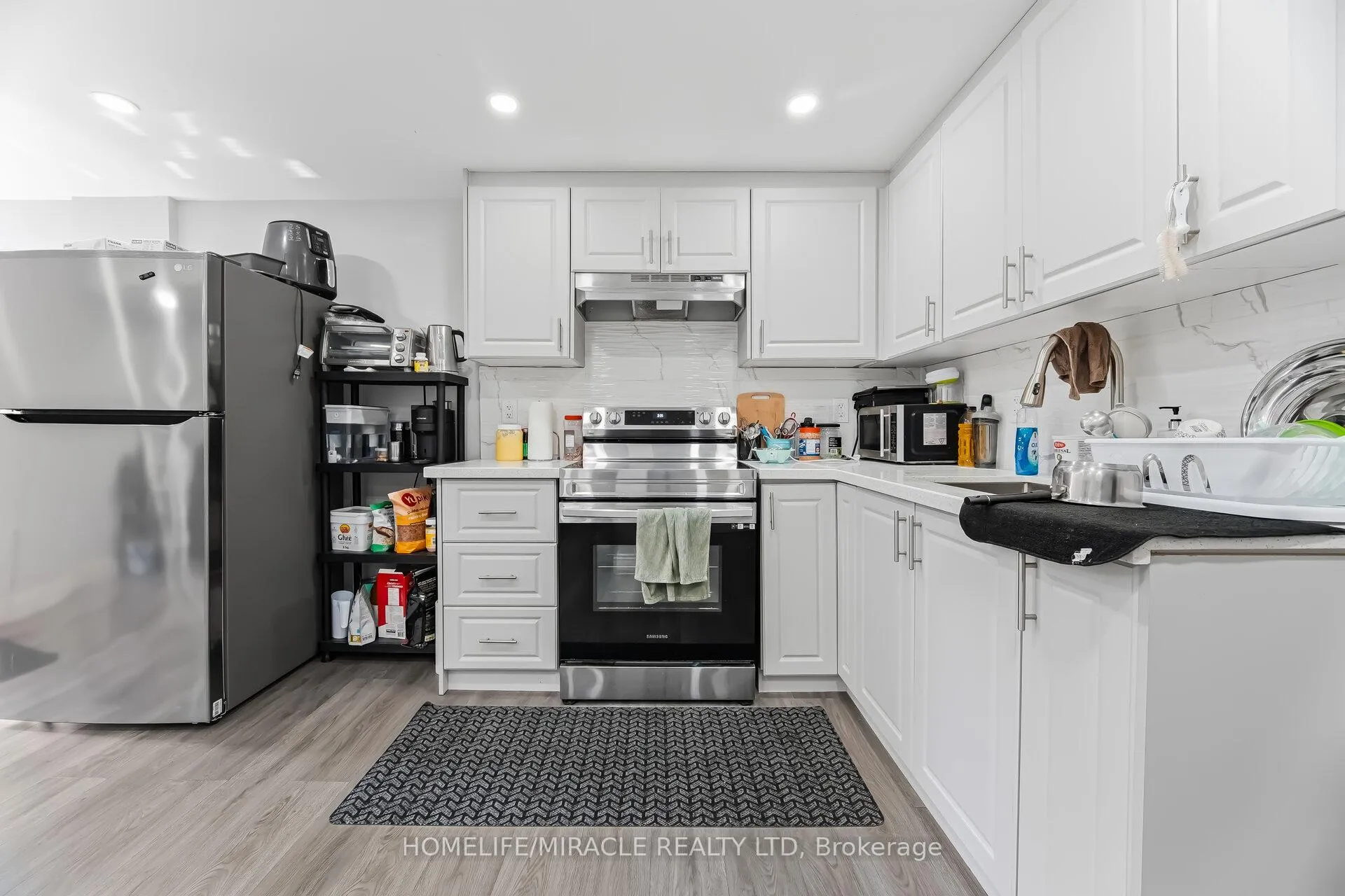 Photo 33 of 60 Trewartha Crescent, Brampton, Heart Lake West — HOMEH