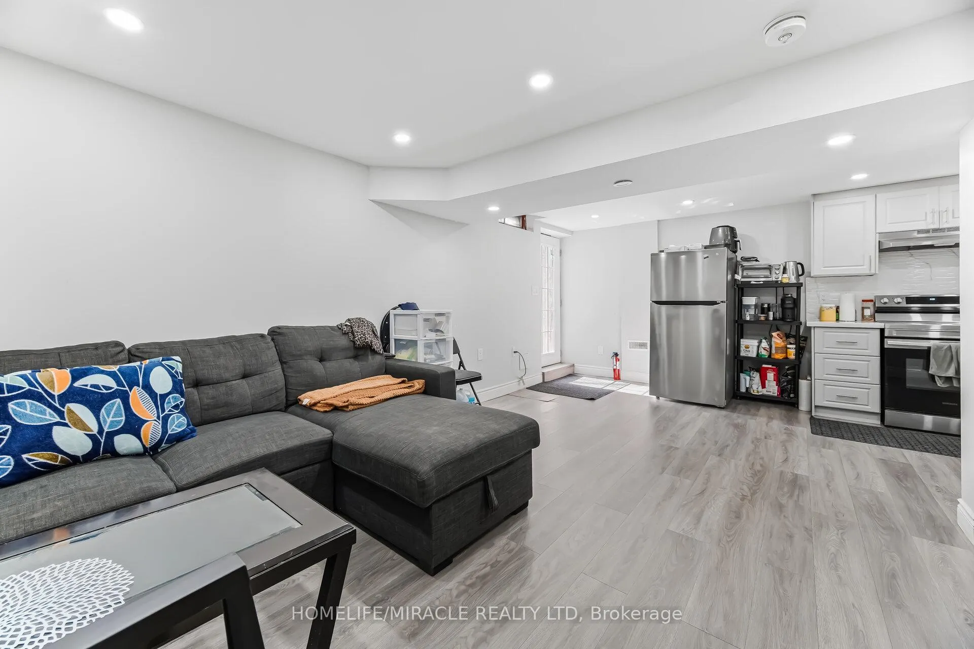 Photo 36 of 60 Trewartha Crescent, Brampton, Heart Lake West — HOMEH