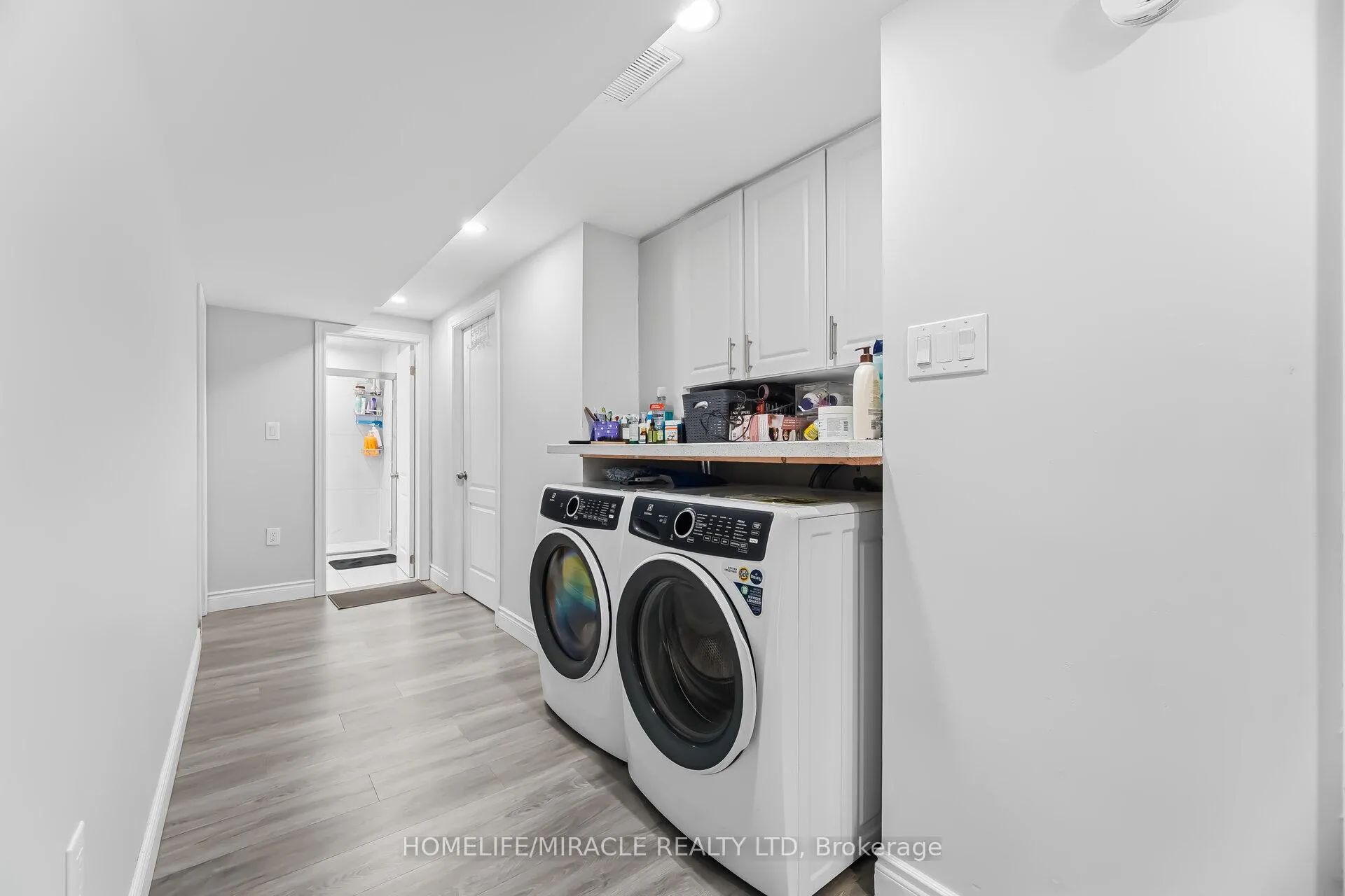 Photo 38 of 60 Trewartha Crescent, Brampton, Heart Lake West — HOMEH