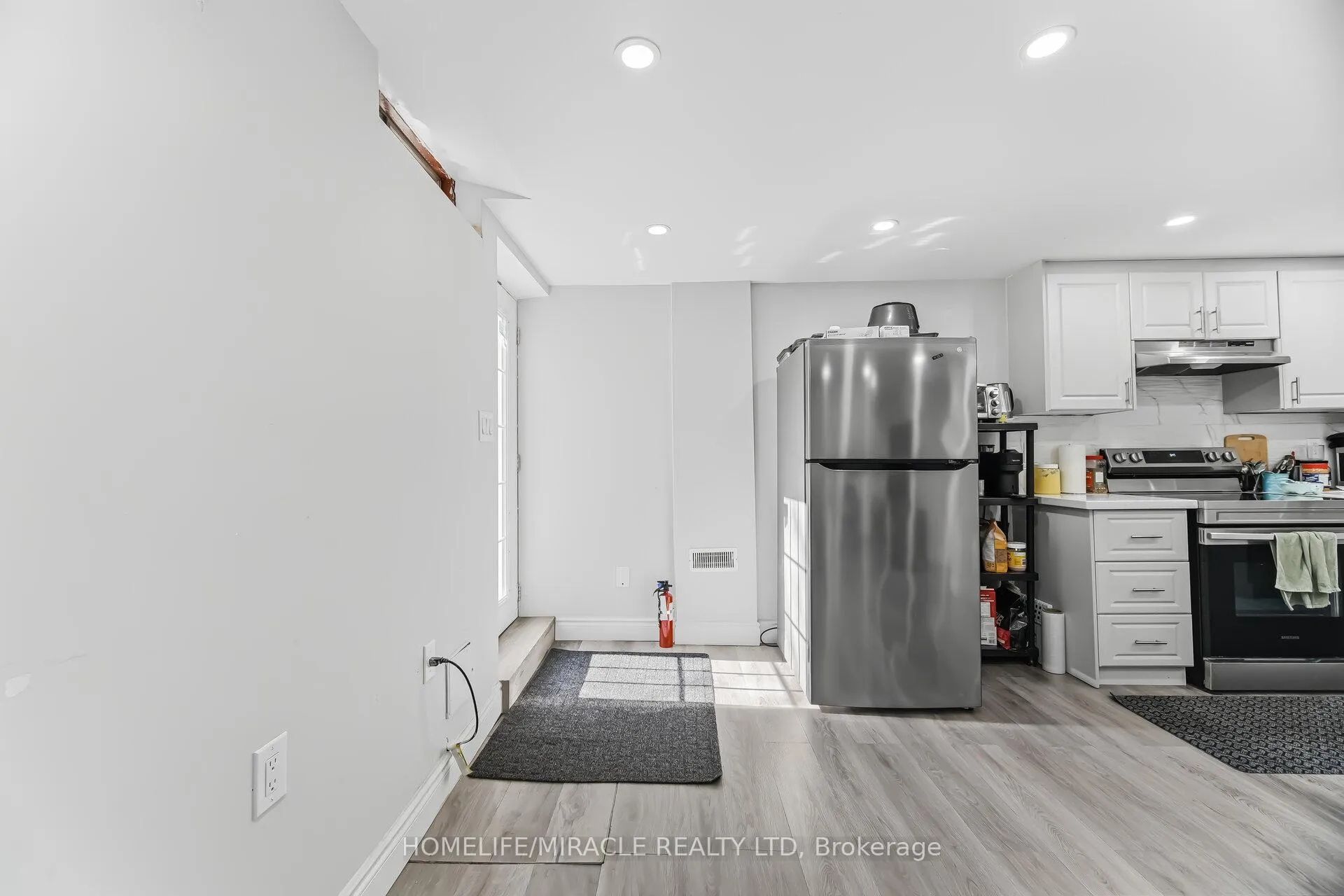 Photo 43 of 60 Trewartha Crescent, Brampton, Heart Lake West — HOMEH