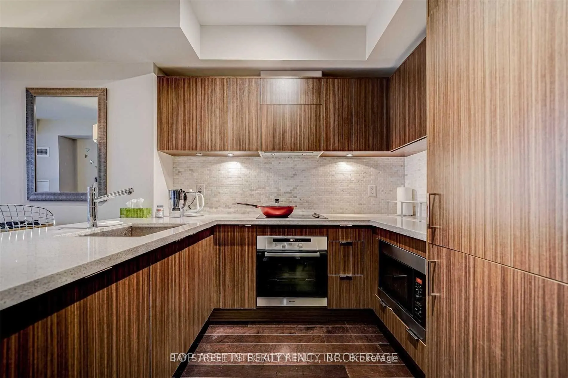 Photo 4 of Unit 4301, 21 Widmer Street, Toronto, Waterfront Communities — HOMEH