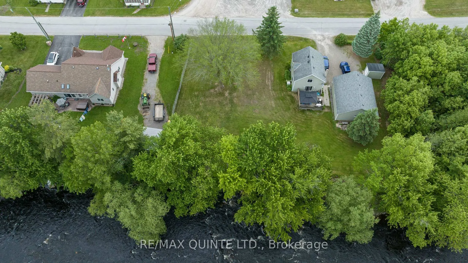 Photo 2 of 210 Alexander Street, Tweed, Tweed (Village) — HOMEH