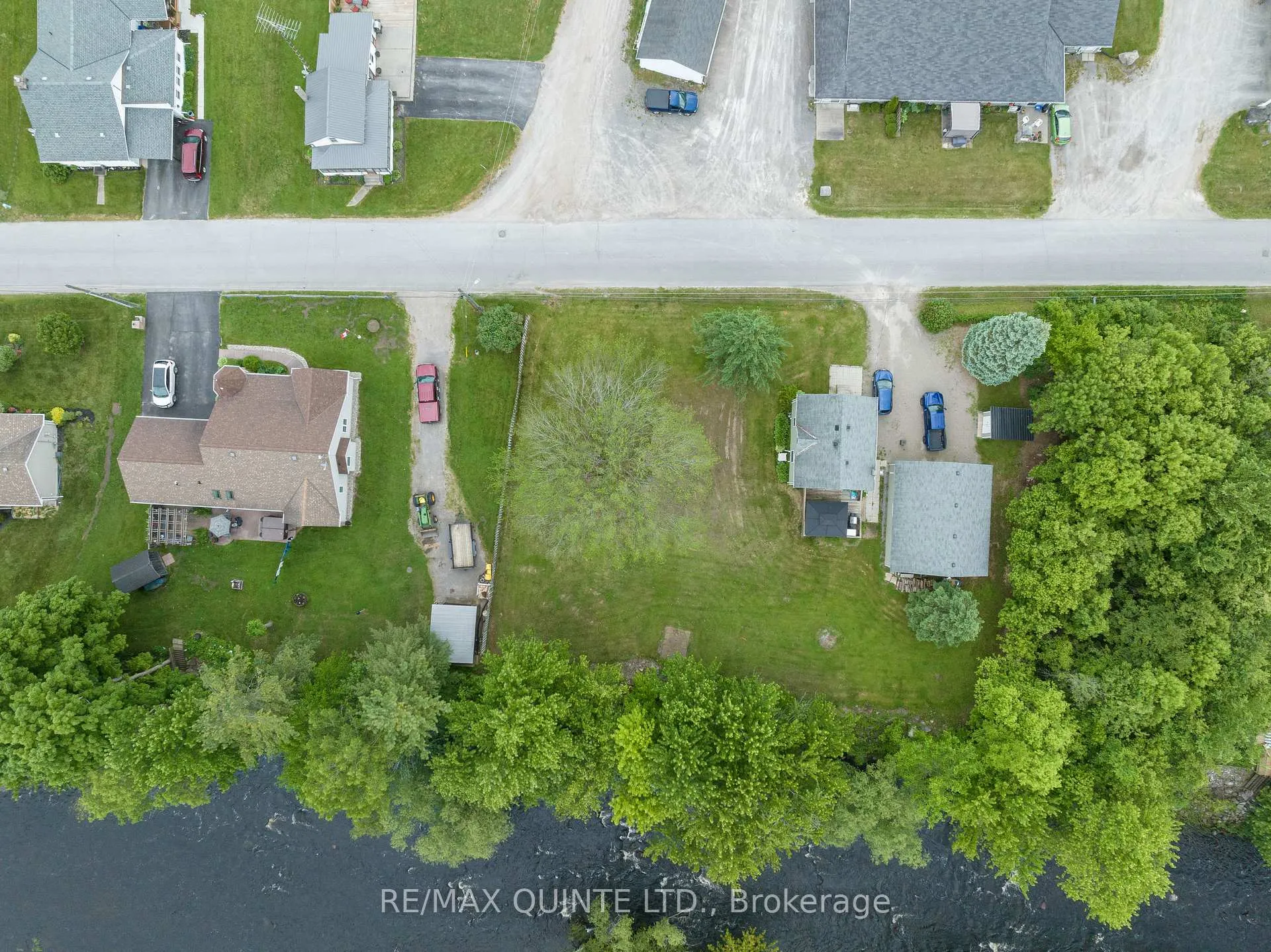 Photo 13 of 210 Alexander Street, Tweed, Tweed (Village) — HOMEH
