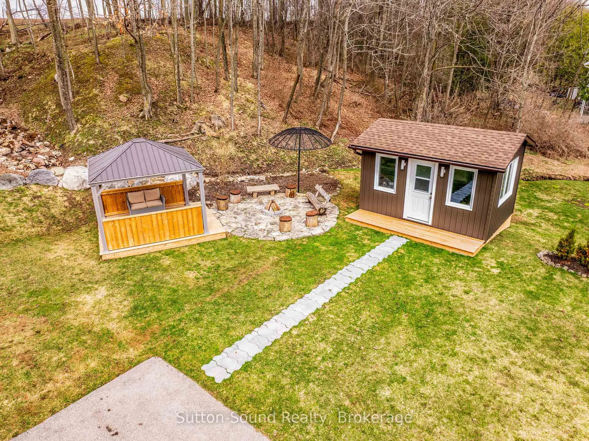 Photo 41 of 138 Macintosh Drive, Georgian Bluffs — HOMEH
