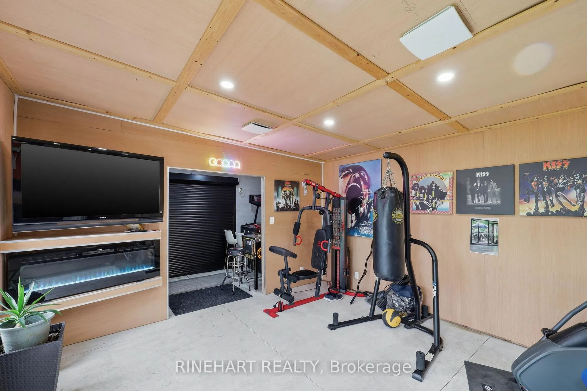 Photo 45 of 53 McNeil Street, Strathroy-Caradoc, Mount Brydges — HOMEH
