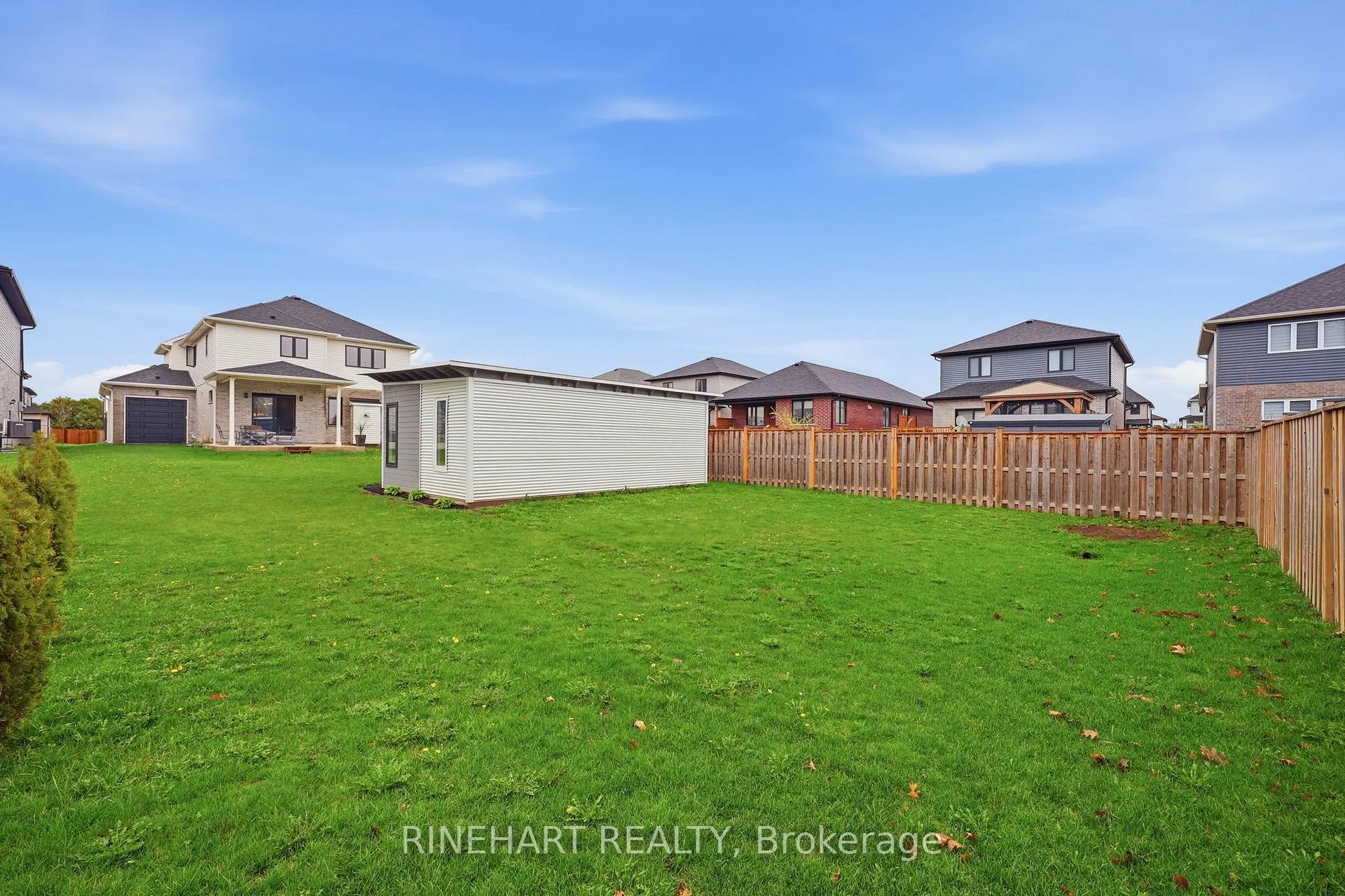 Photo 46 of 53 McNeil Street, Strathroy-Caradoc, Mount Brydges — HOMEH