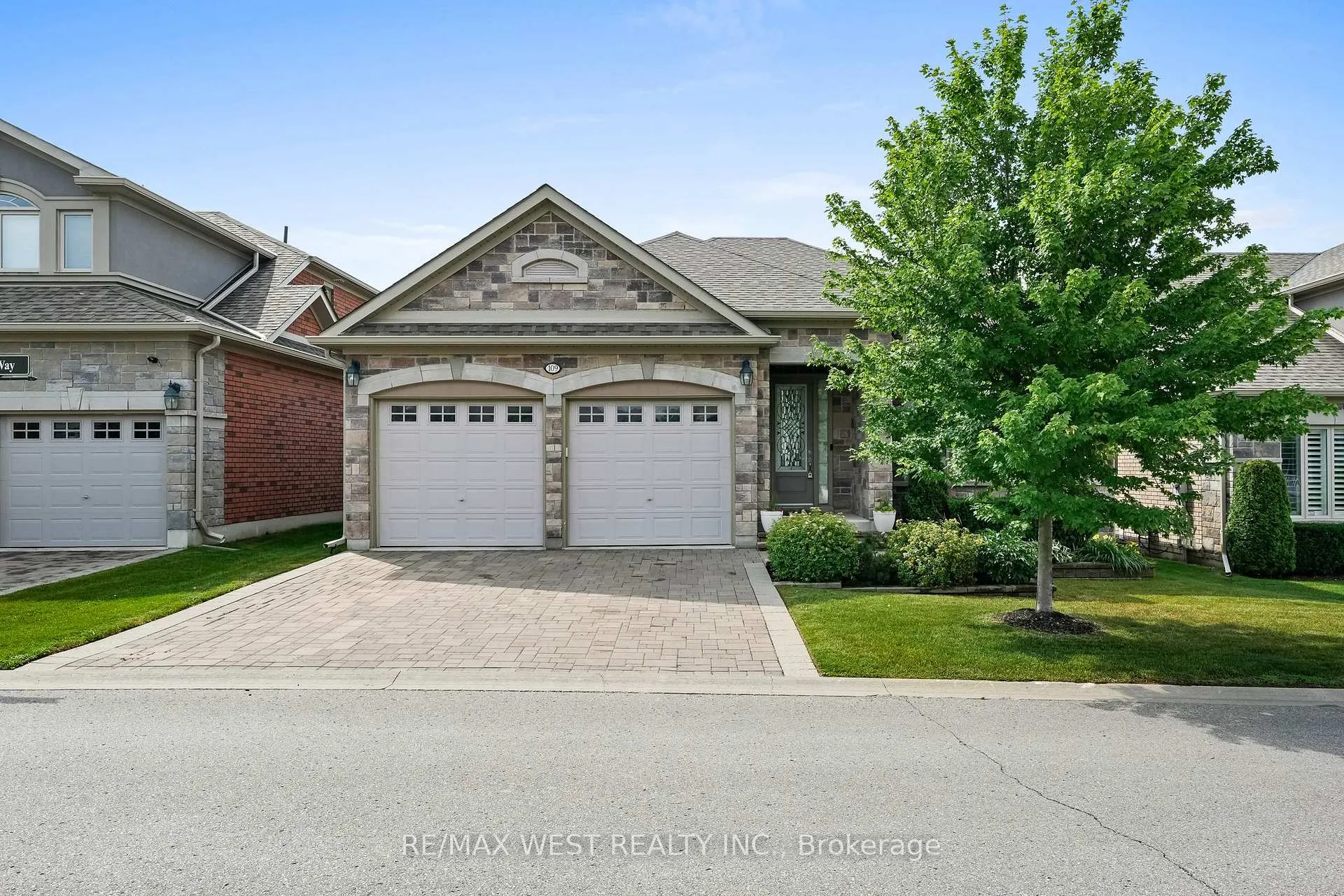 Photo 1 of Unit 29, 109 Ridge Way, New Tecumseth, Alliston — HOMEH