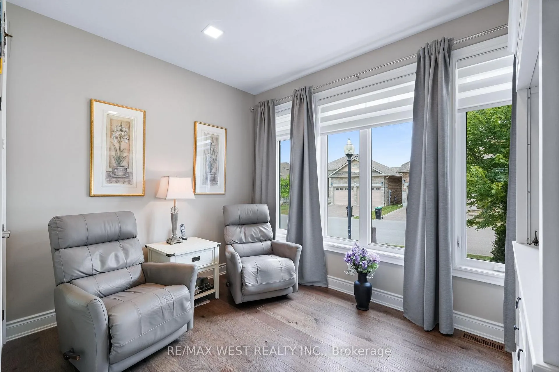 Photo 32 of Unit 29, 109 Ridge Way, New Tecumseth, Alliston — HOMEH