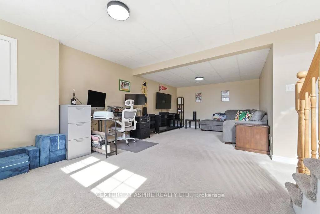 Photo 26 of 64 Spruce Street, Petawawa — HOMEH
