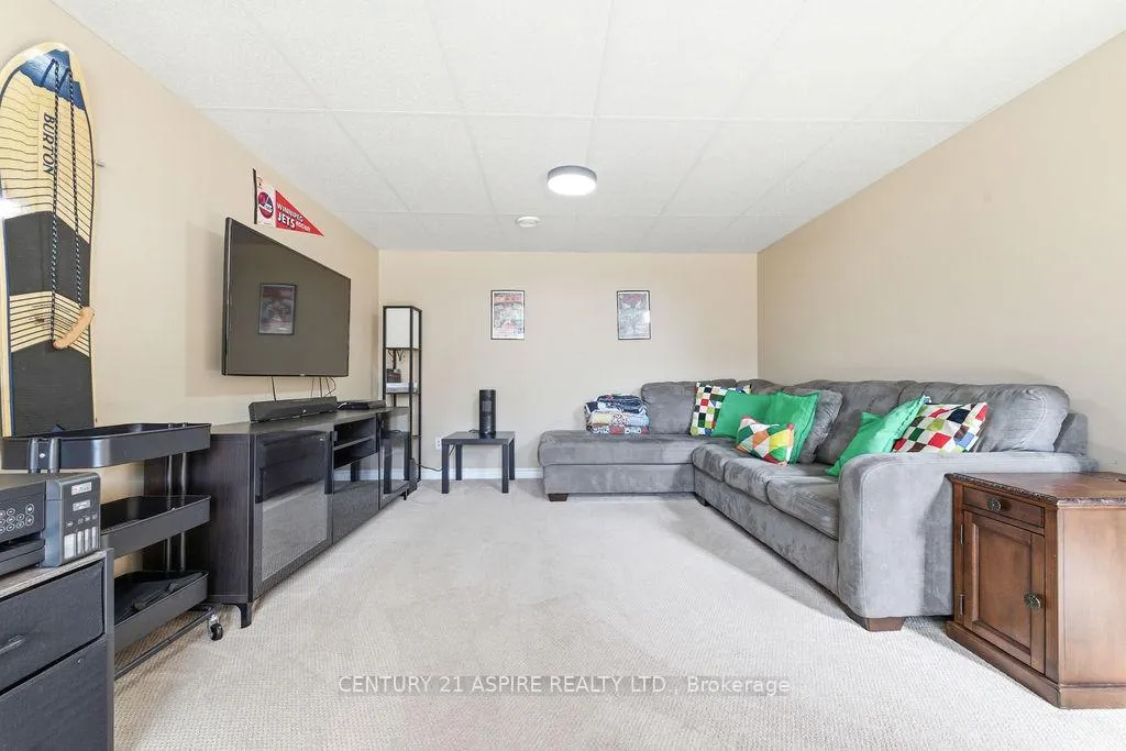 Photo 27 of 64 Spruce Street, Petawawa — HOMEH