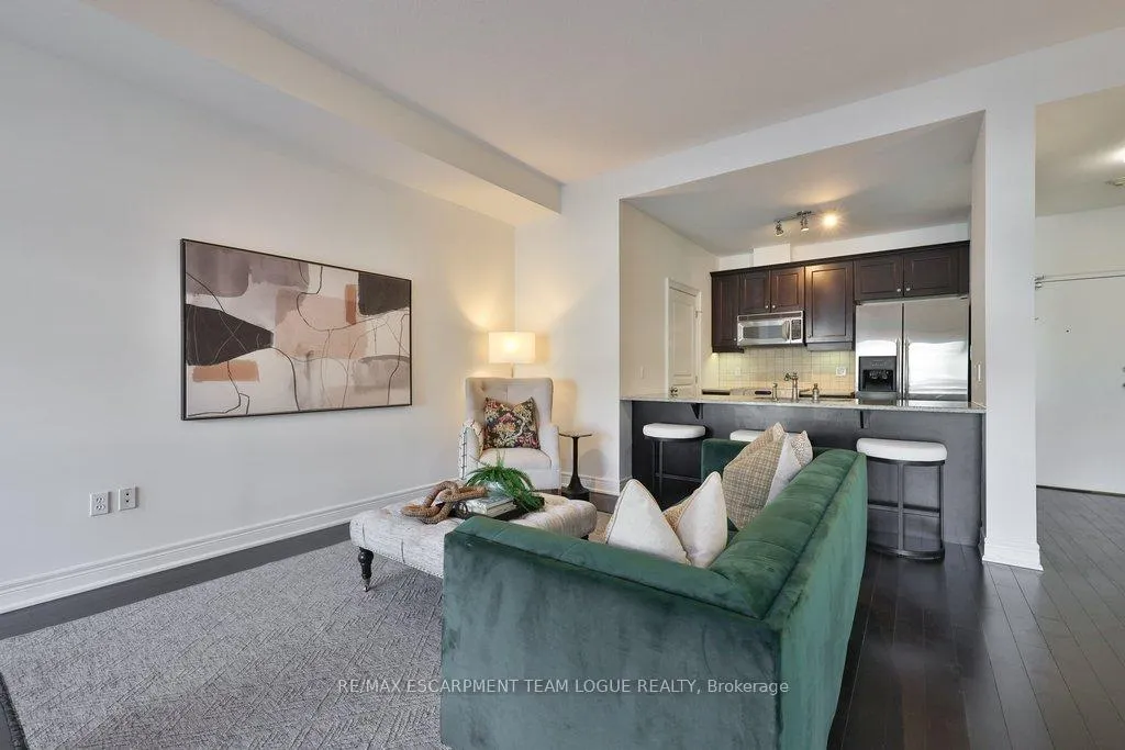 Photo 21 of Unit 102, 5070 Fairview Street, Burlington, Appleby — HOMEH