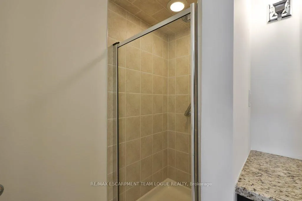 Photo 29 of Unit 102, 5070 Fairview Street, Burlington, Appleby — HOMEH