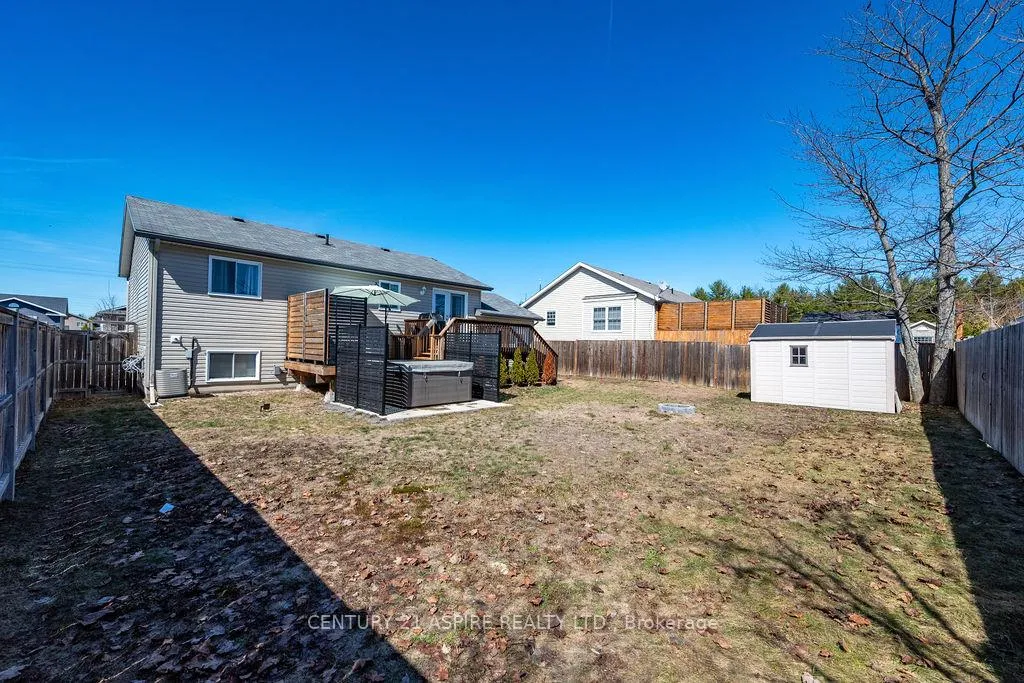 Photo 43 of 1015 Riverstone Trail, Petawawa — HOMEH