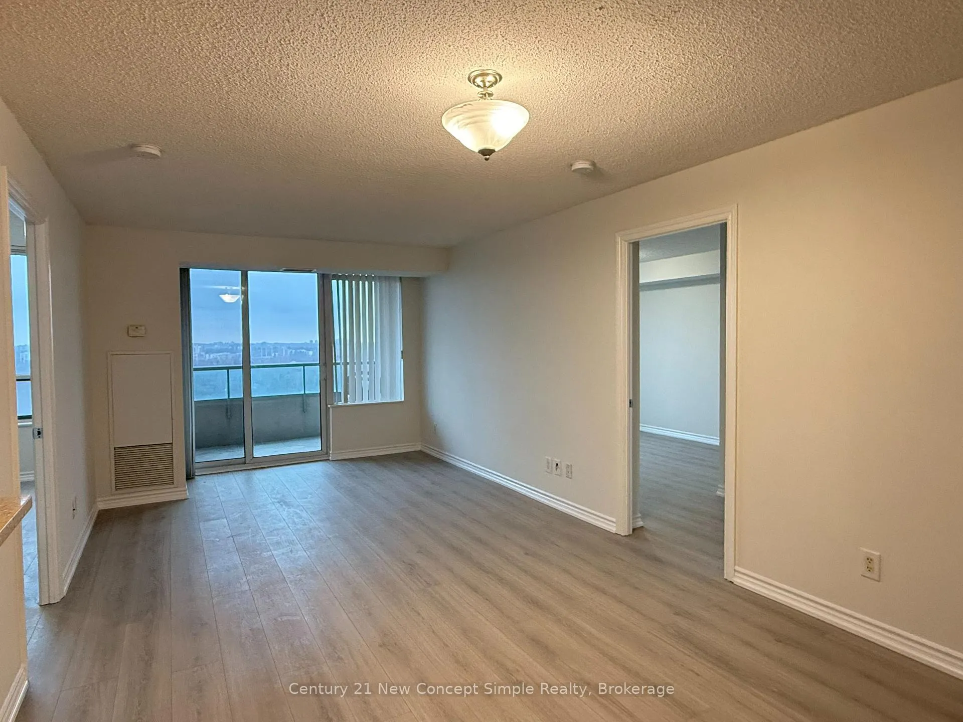 Front of Unit 1812, 61 Town Centre Court