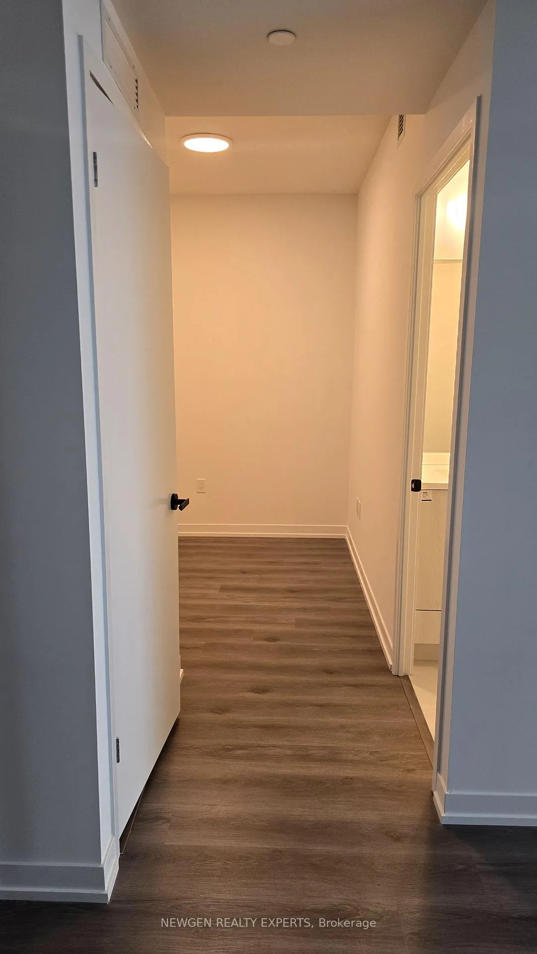 Photo 8 of Unit 4308, 225 Commerce Street, Vaughan, Vaughan Corporate Centre — HOMEH