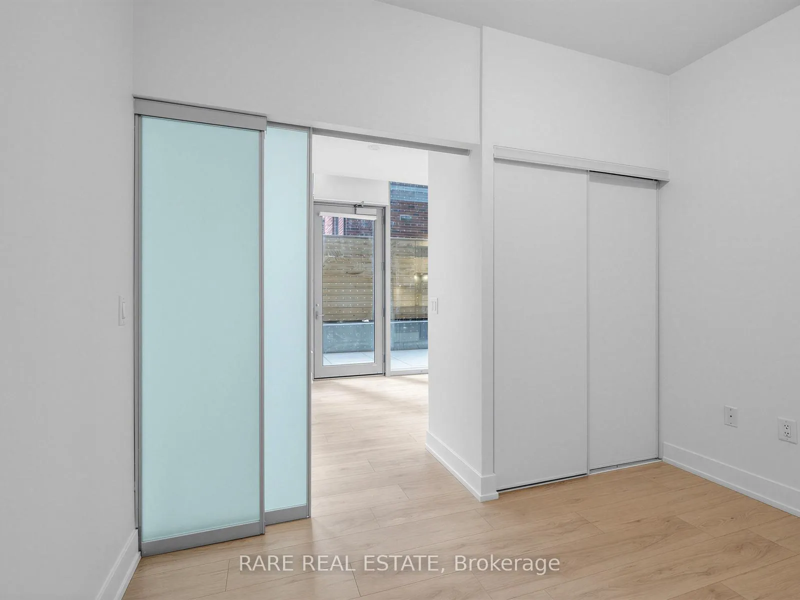 Photo 9 of Unit 105, 99 Broadway Avenue, Toronto, Mount Pleasant West — HOMEH