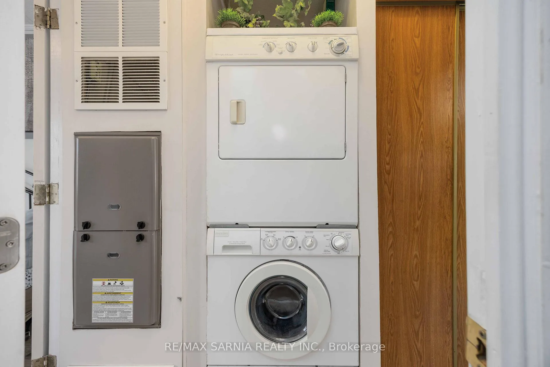 Photo 18 of Unit A42, 4895 Lakeshore Road, Plympton-Wyoming, Plympton Wyoming — HOMEH