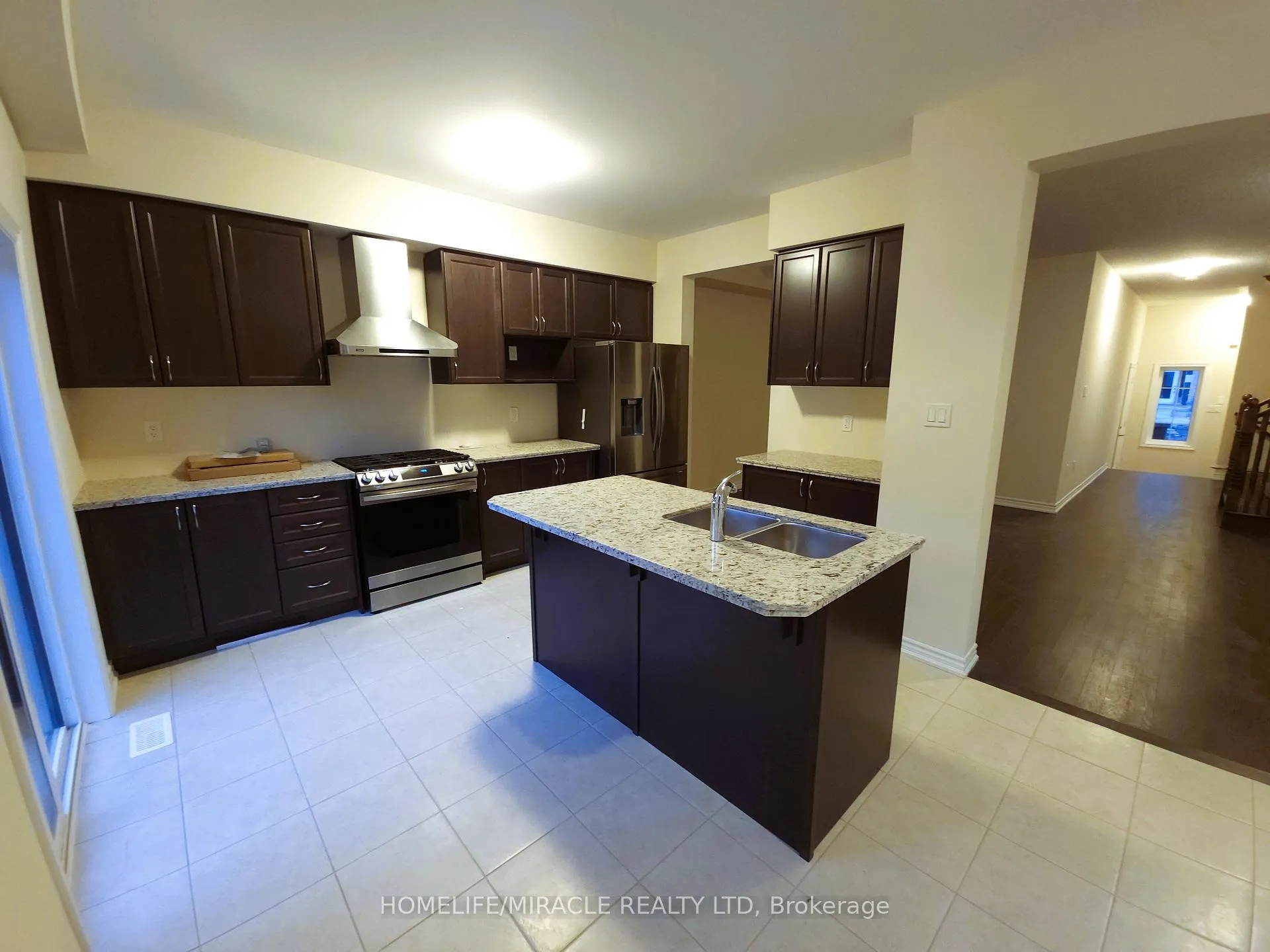 Photo 7 of 15 Copeman Avenue, Brantford — HOMEH