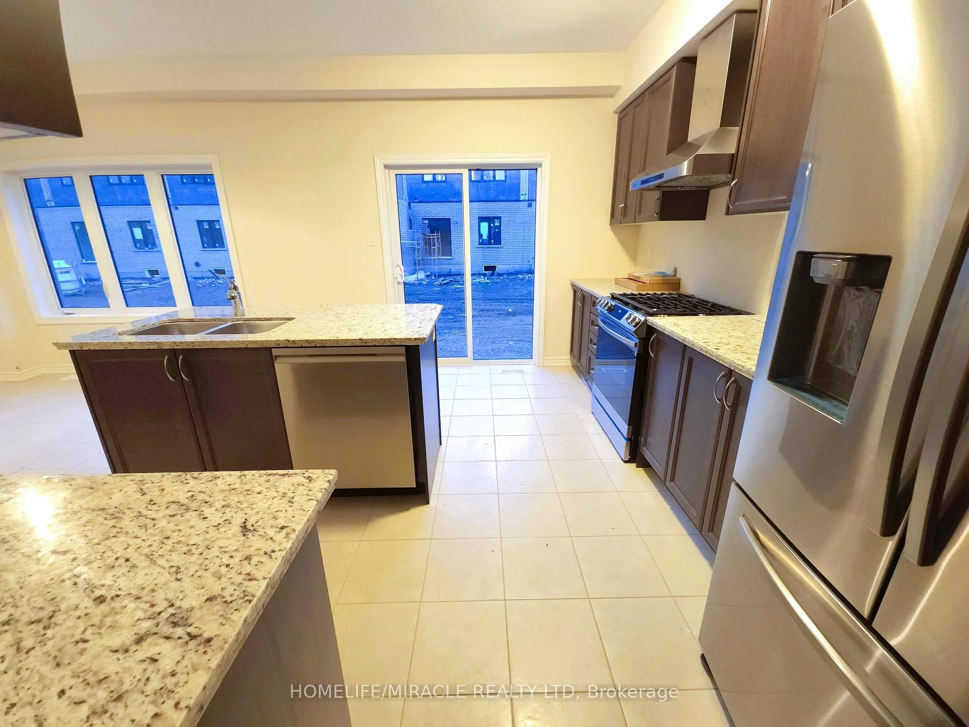 Photo 9 of 15 Copeman Avenue, Brantford — HOMEH