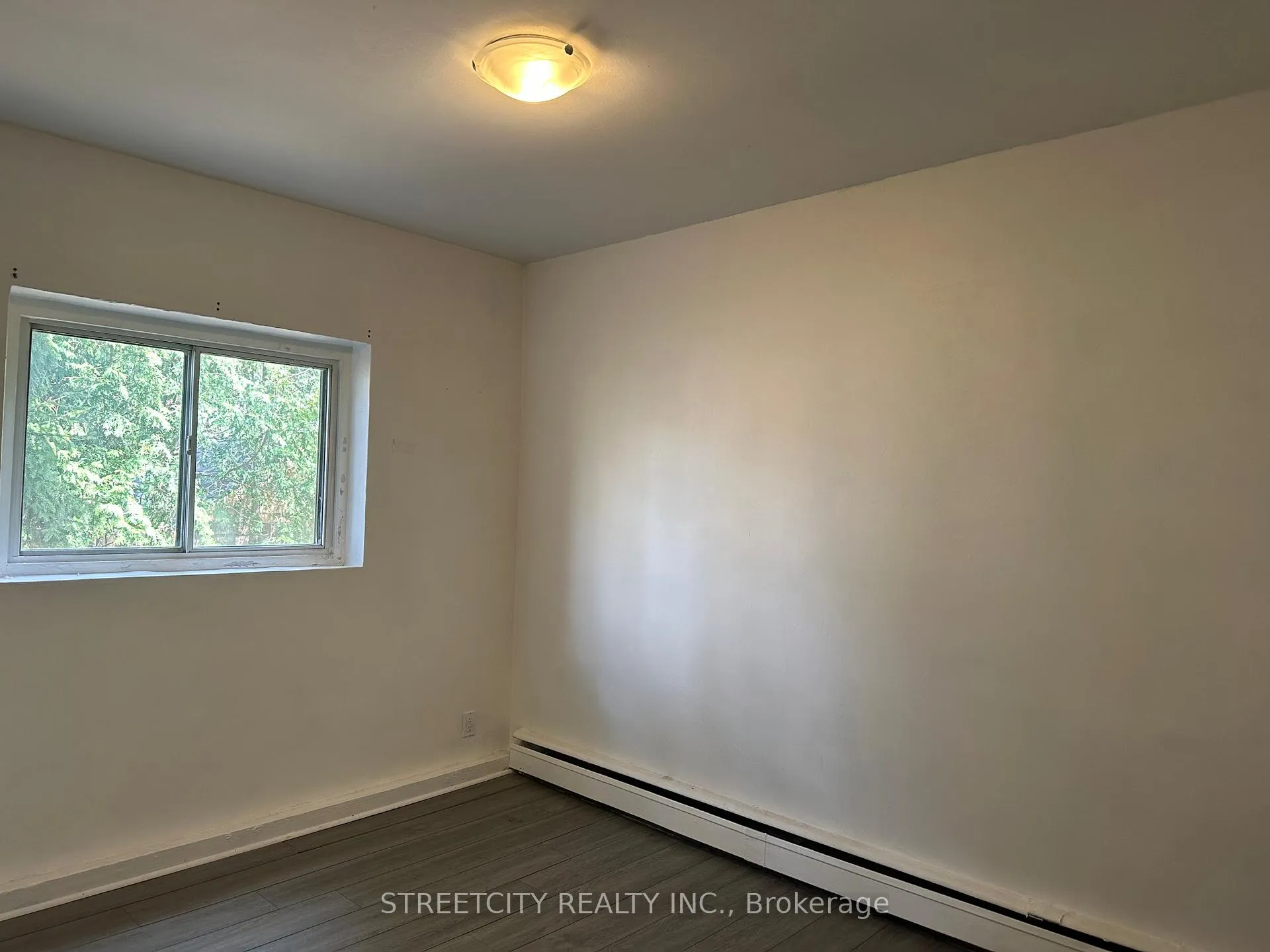 Photo 8 of Unit 26, 220 Ashland Avenue E, London, East M — HOMEH