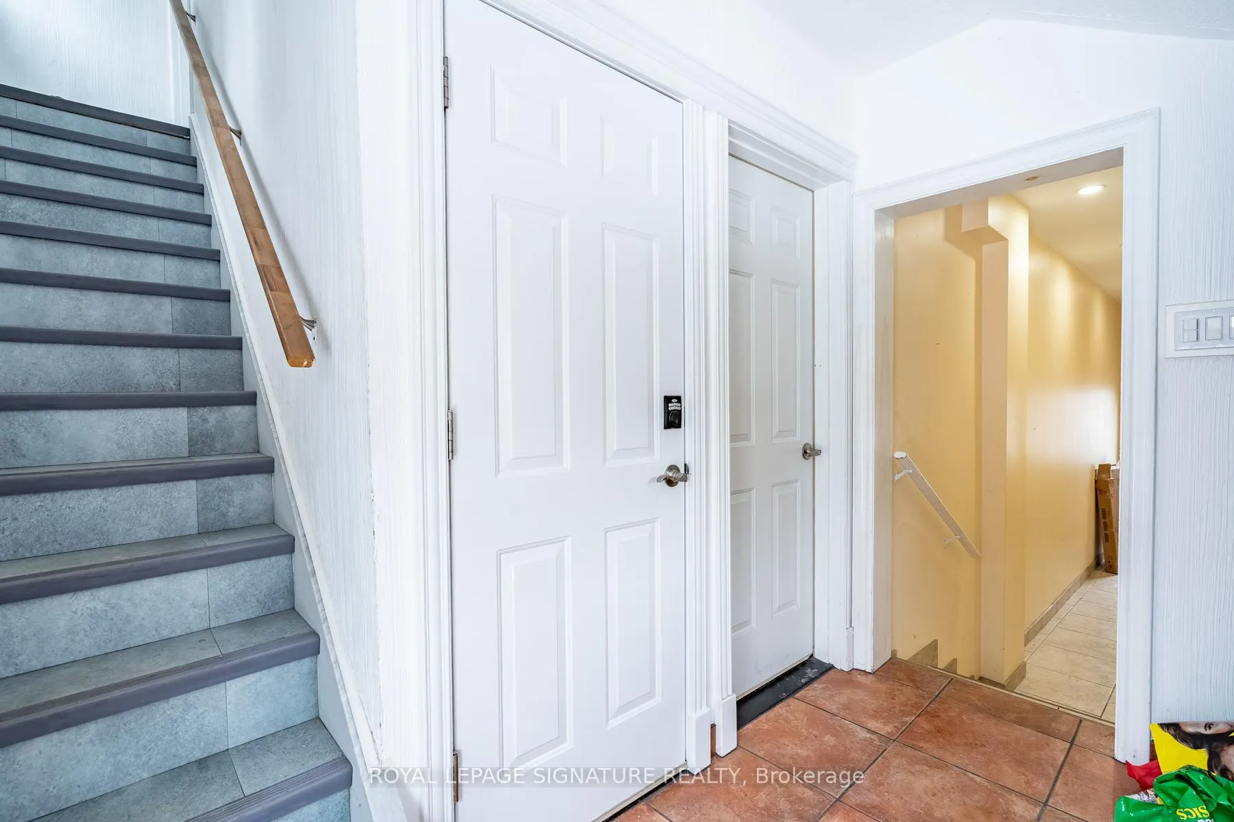 Photo 5 of Unit BMST, 96 Charlotte Avenue, Hamilton, Rosedale — HOMEH