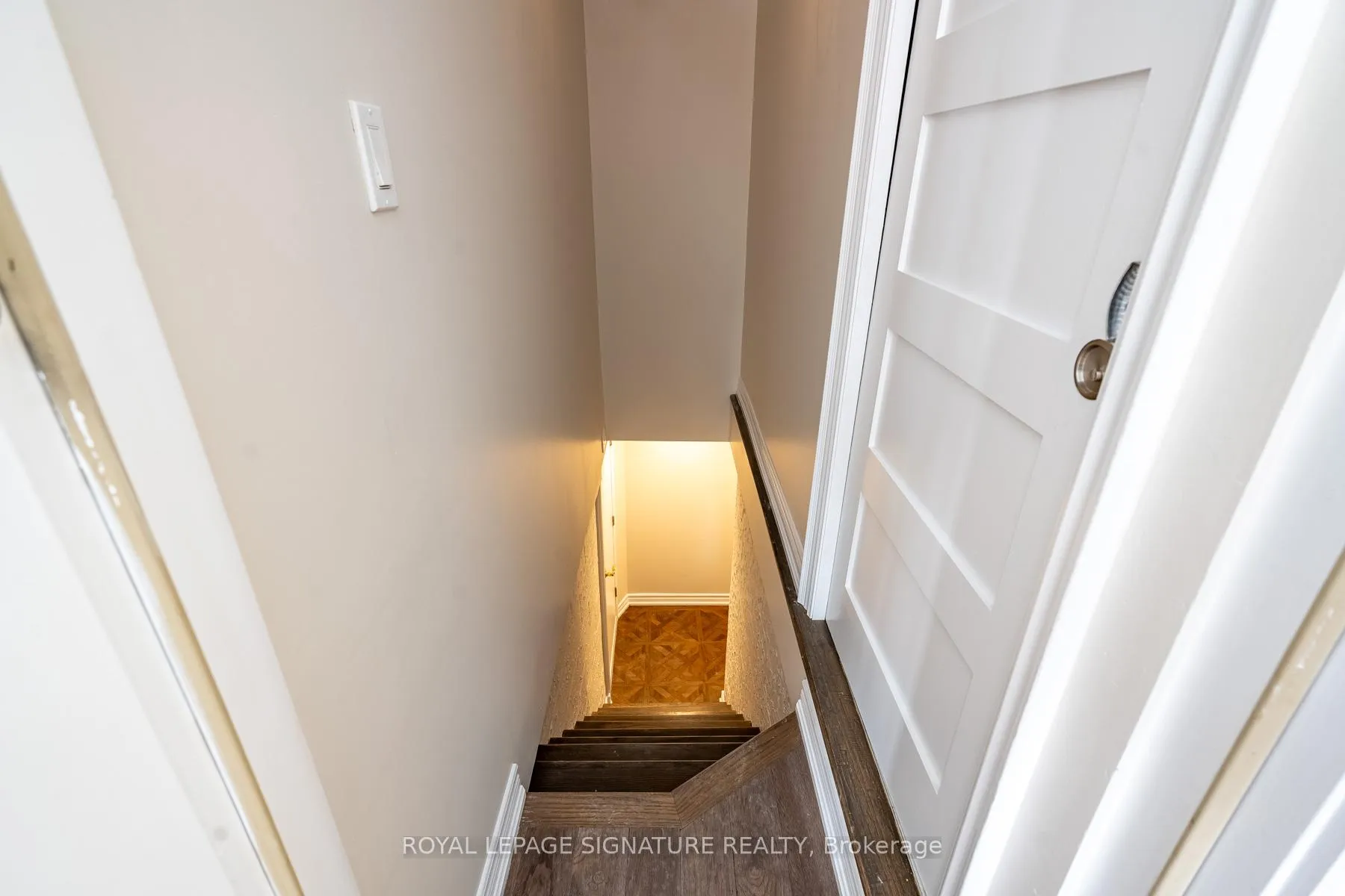Photo 6 of Unit BMST, 96 Charlotte Avenue, Hamilton, Rosedale — HOMEH