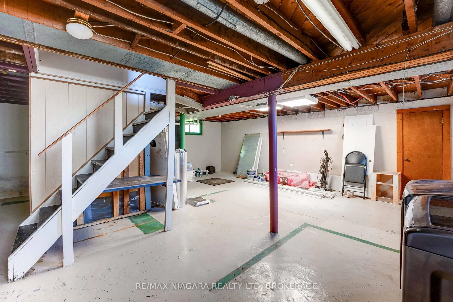 Photo 16 of 6589 Dunn Street, Niagara Falls, Dorchester — HOMEH