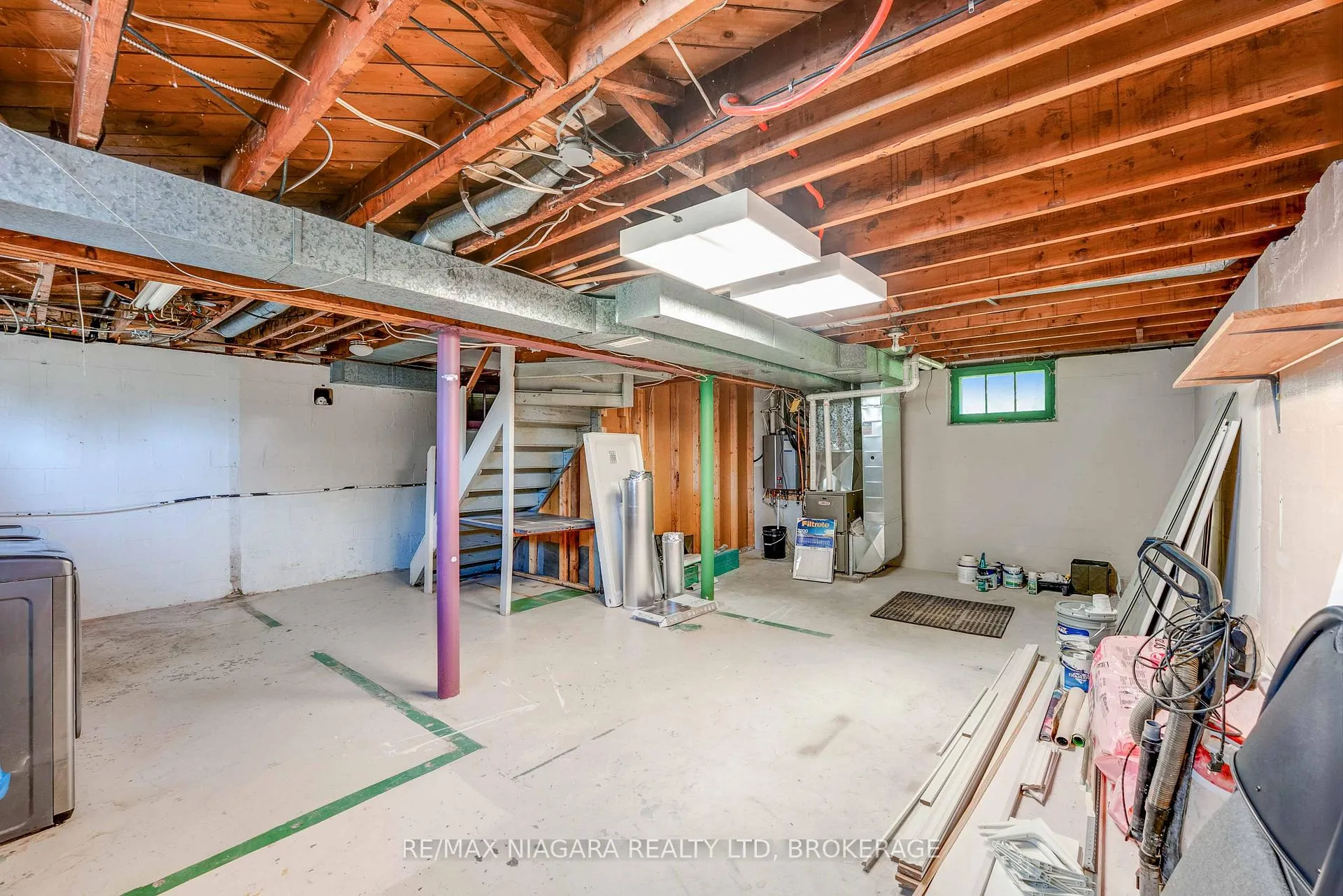Photo 18 of 6589 Dunn Street, Niagara Falls, Dorchester — HOMEH