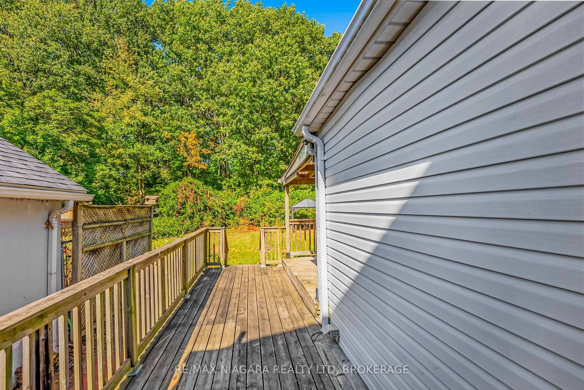 Photo 19 of 6589 Dunn Street, Niagara Falls, Dorchester — HOMEH