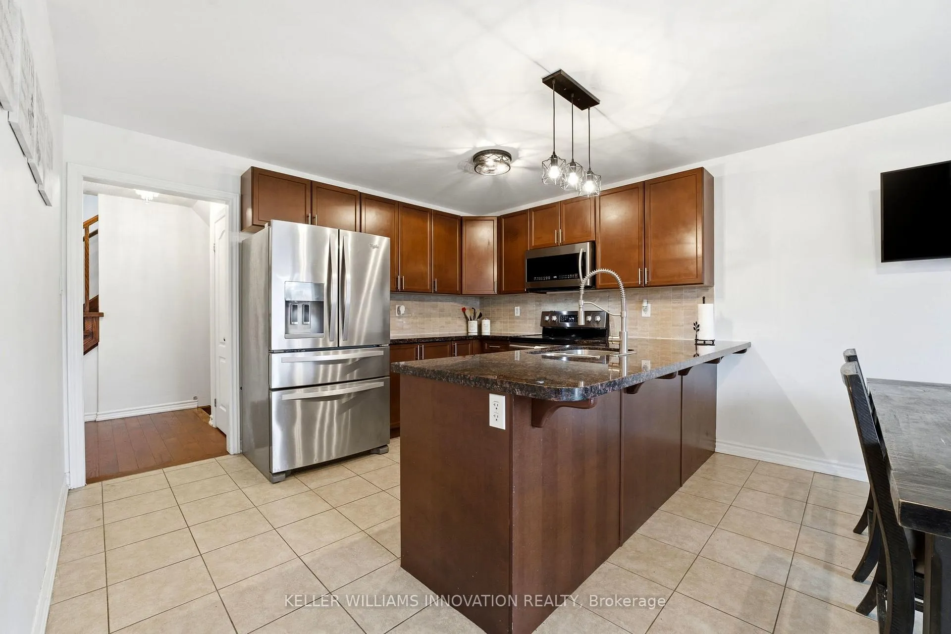 Photo 11 of 420 Armstrong Street W, North Perth, Listowel — HOMEH